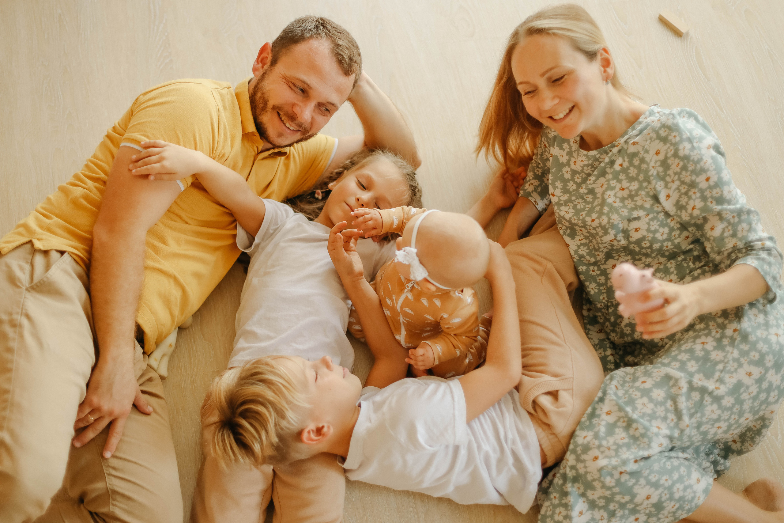 Катя, Дима, Матвей, Милана и Мирослава. Семейный фотограф Анапа