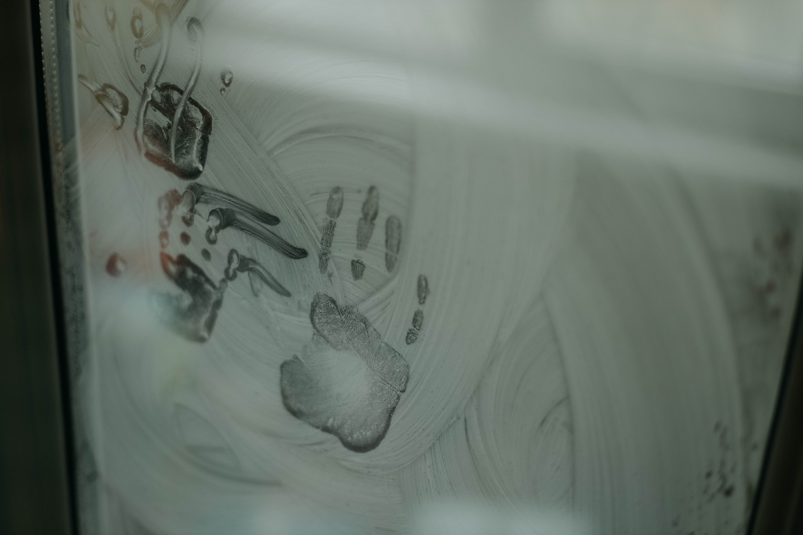 Алена, Ксюша и снежинки. Семейный фотограф Анапа