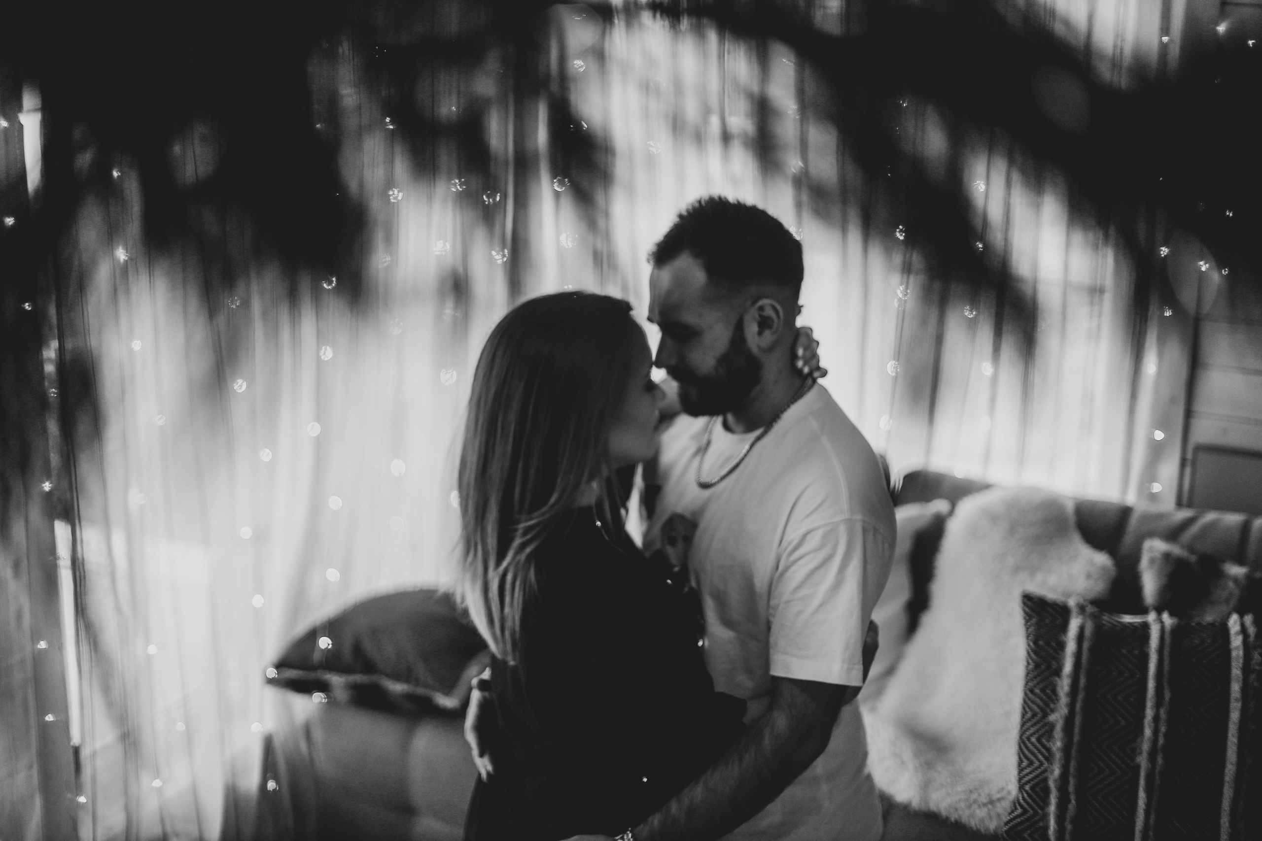 Юля и Слава в шале. Семейный фотограф Анапа