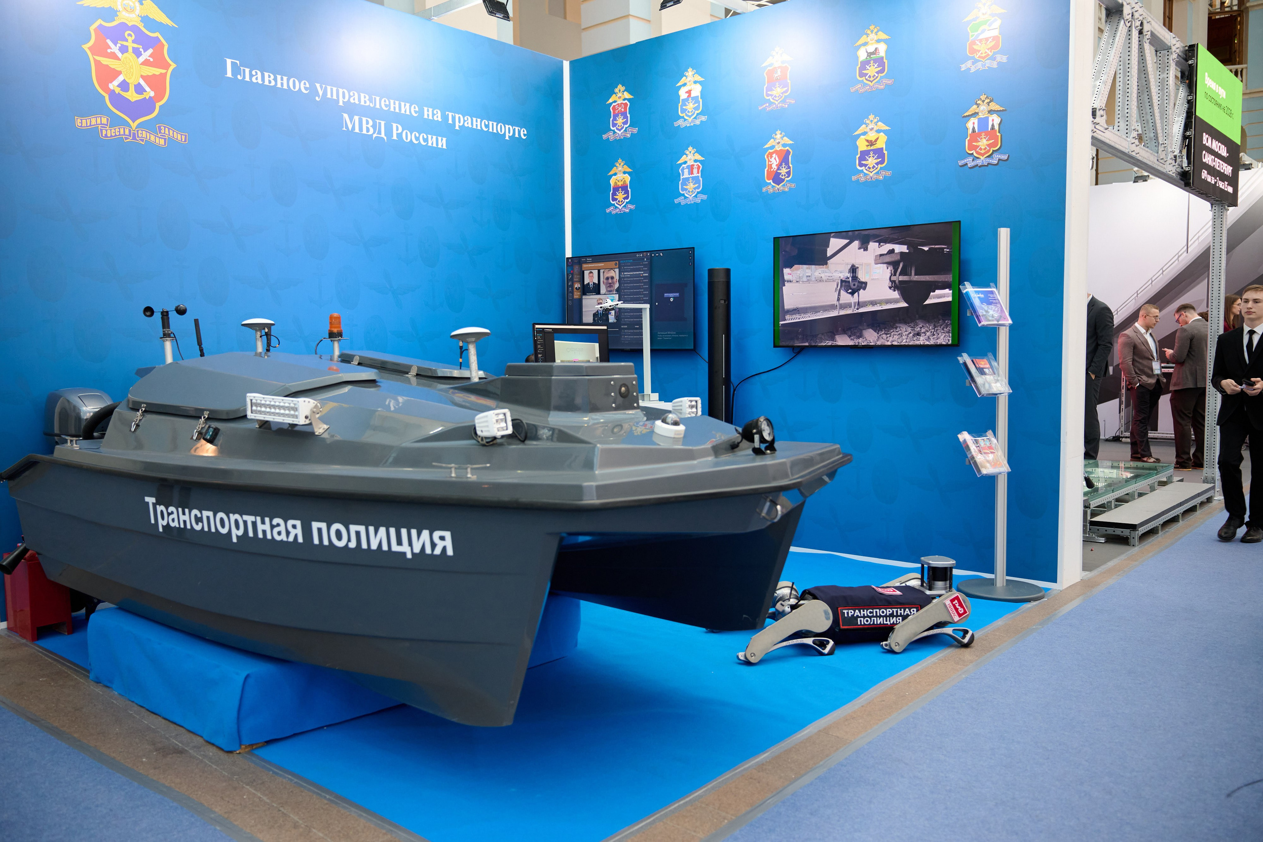 19 Международный форум и выставка Транспорт России. Сергей Богомолов. Свадебный и семейный фотограф