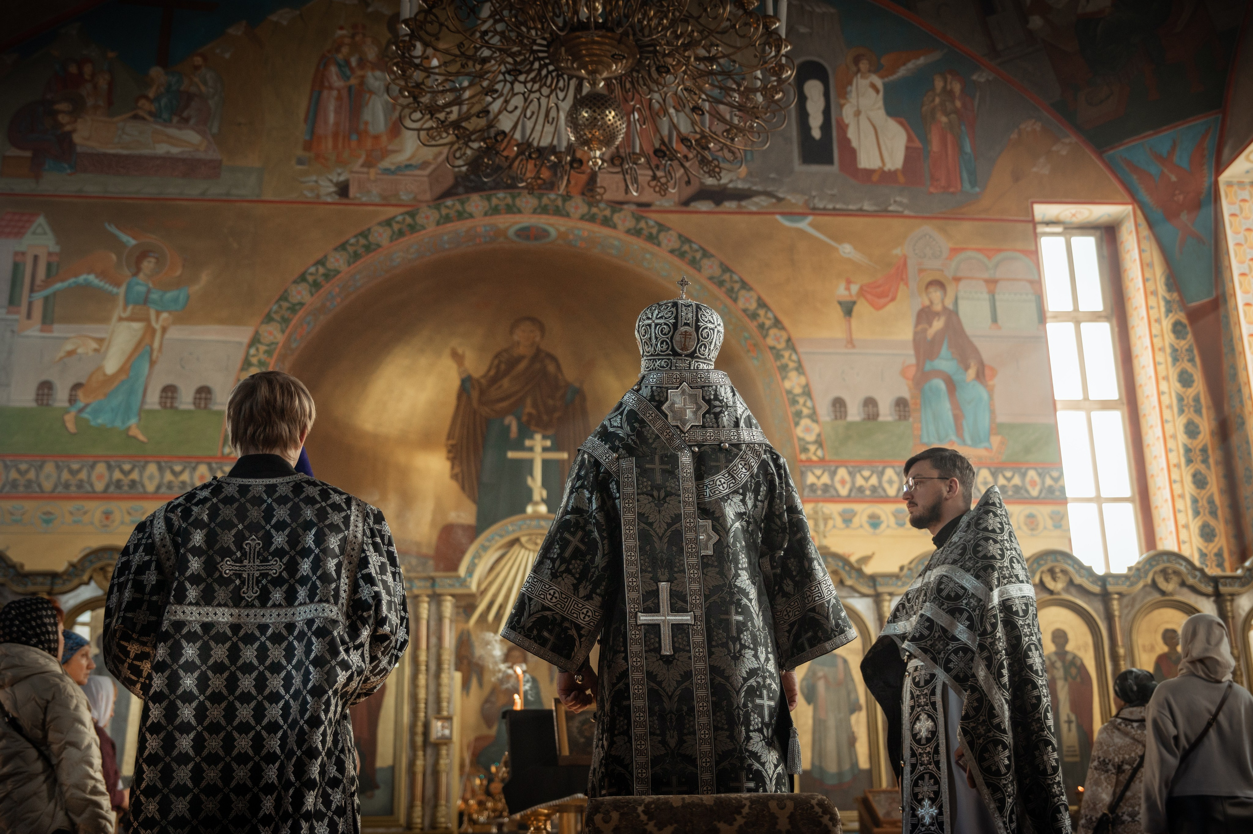 Преждеосвящение Даров. Храм Серафима Саровского. Церковный, семейный и репортажный фотограф Волгоград, Волжский