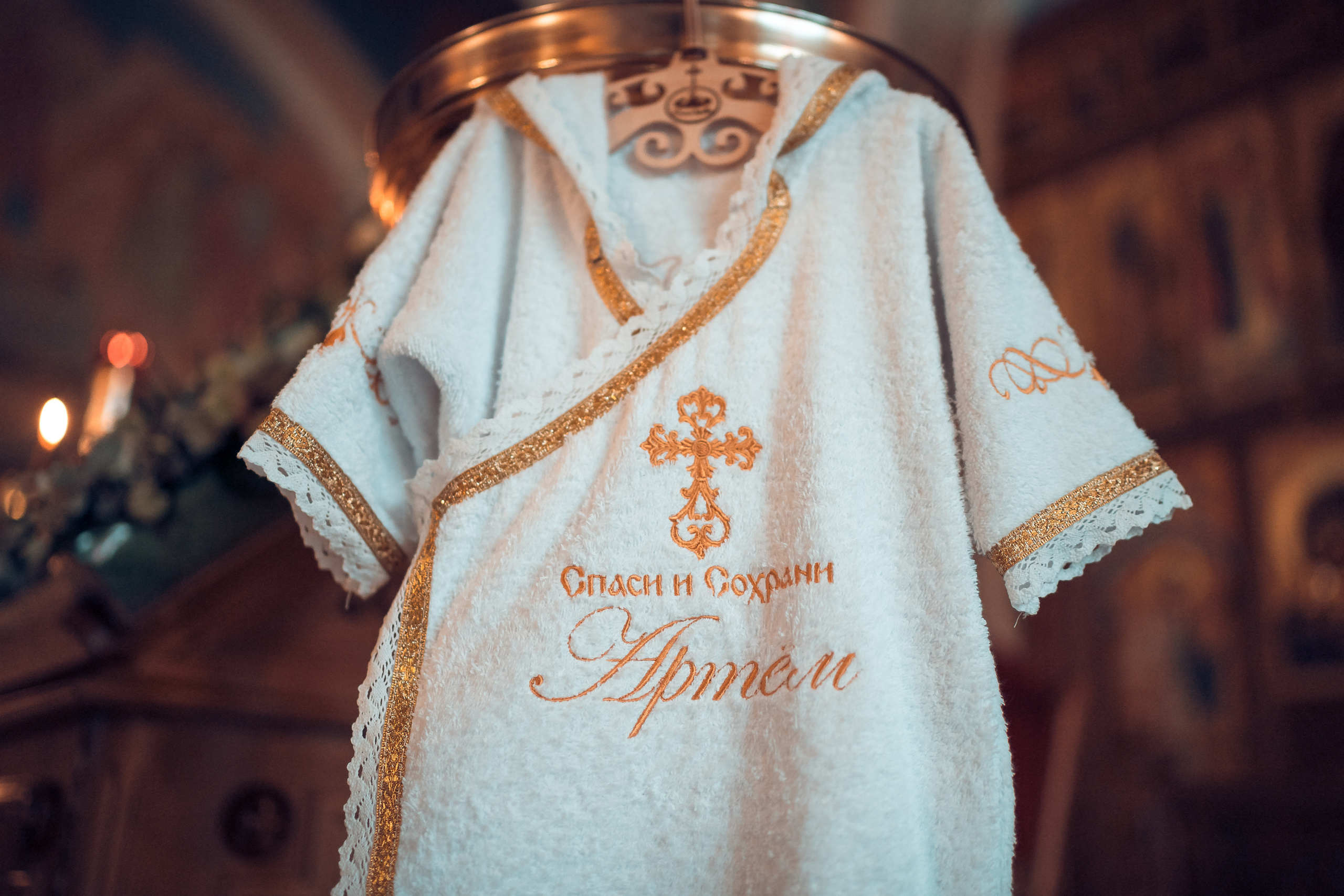 Крещение Артема Храм Иоанна Предтечи Красноярск. Фотограф на Крещение и Венчание в Красноярске Рамазанова Юлия