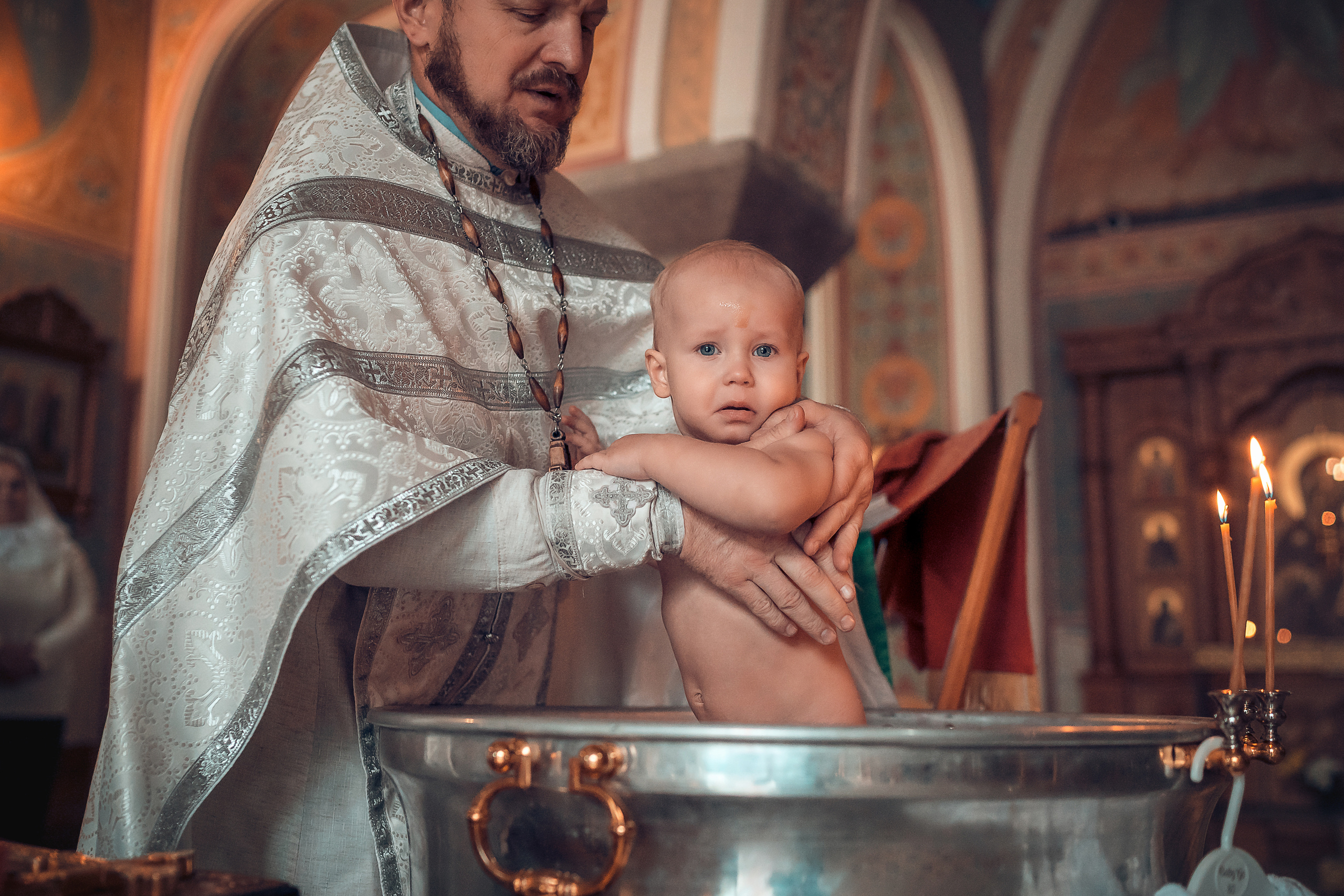 Крещение Артема Храм Иоанна Предтечи Красноярск. Фотограф на Крещение и Венчание в Красноярске Рамазанова Юлия
