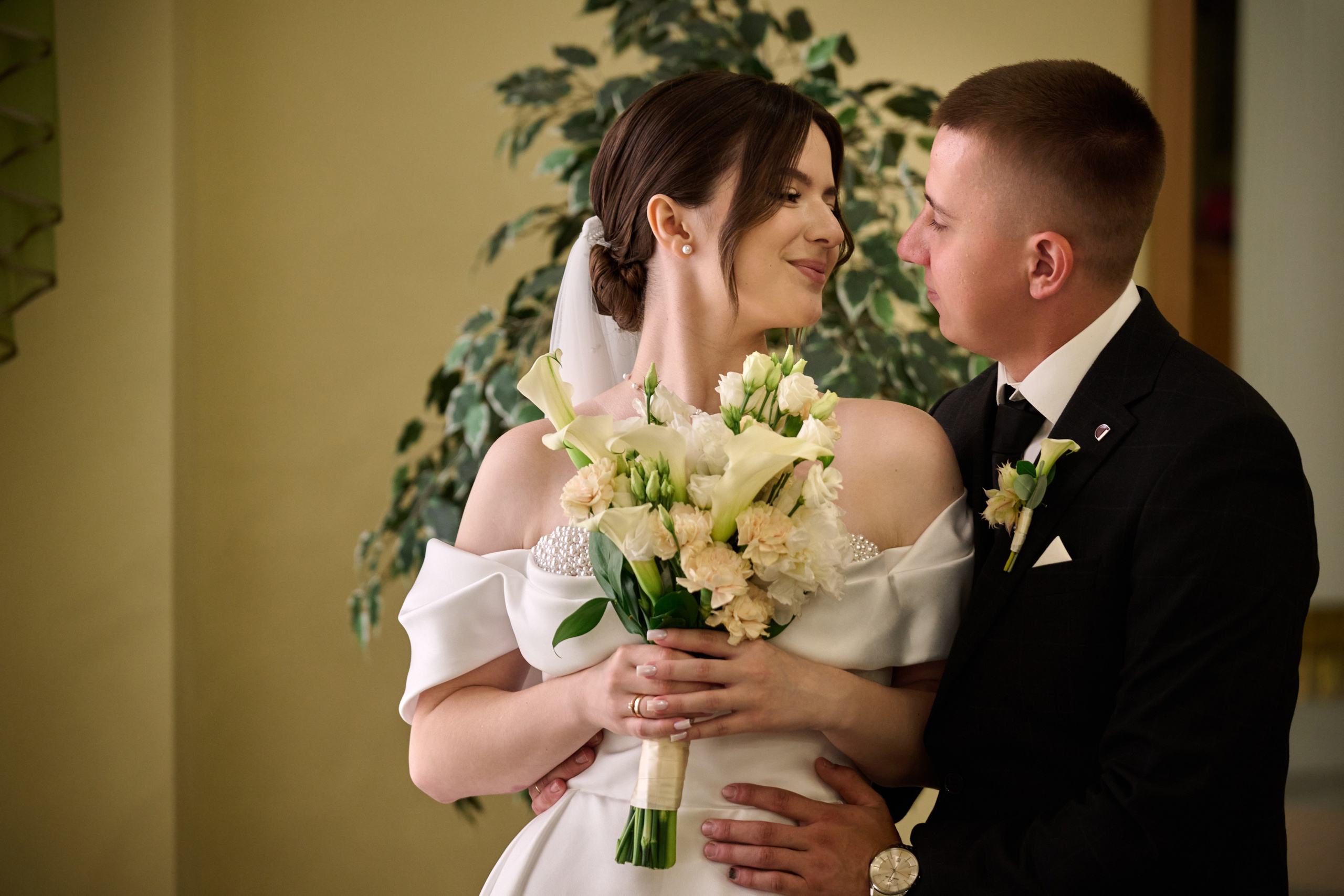 Свадебная фотосессия Никиты и Ангелины в Старом Осколе. Профессиональный фотограф Старый Оскол, Губкин — свадьба, венчание, крещение, юбилей и день рождения