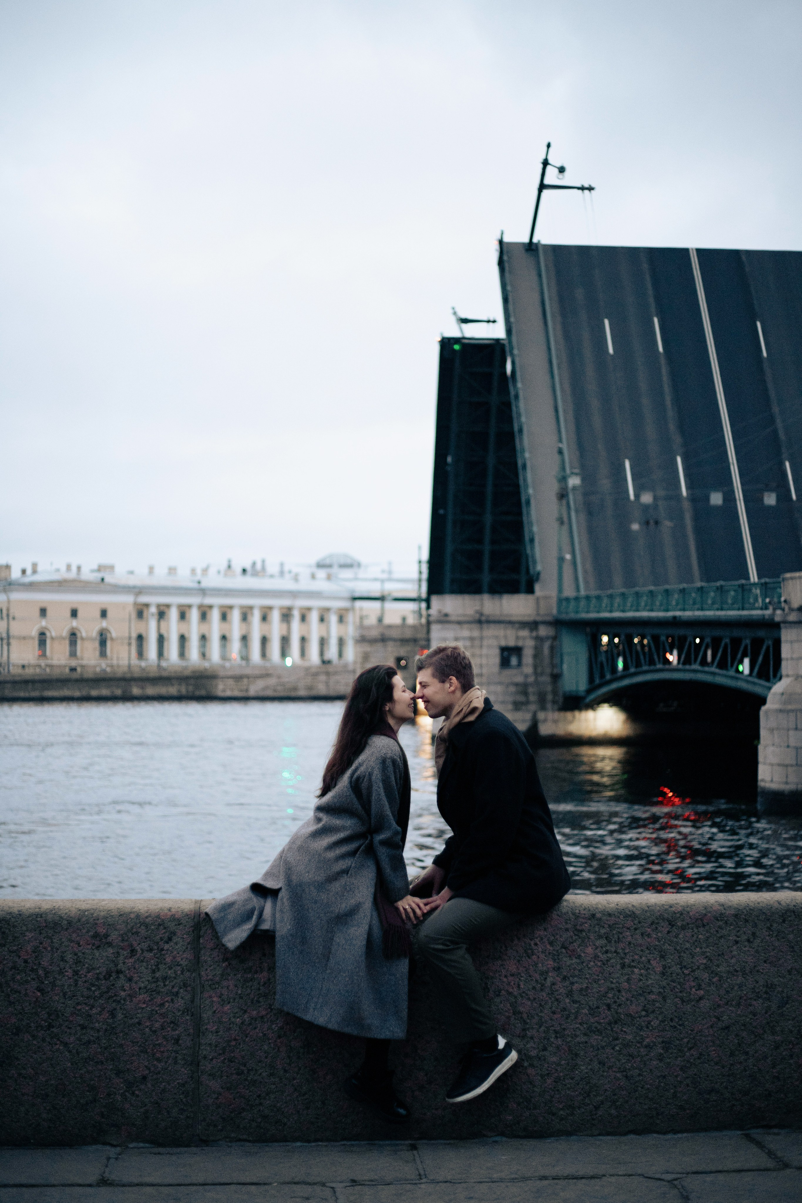 РАЗВОДНЫЕ. Петербургский фотограф — Рия