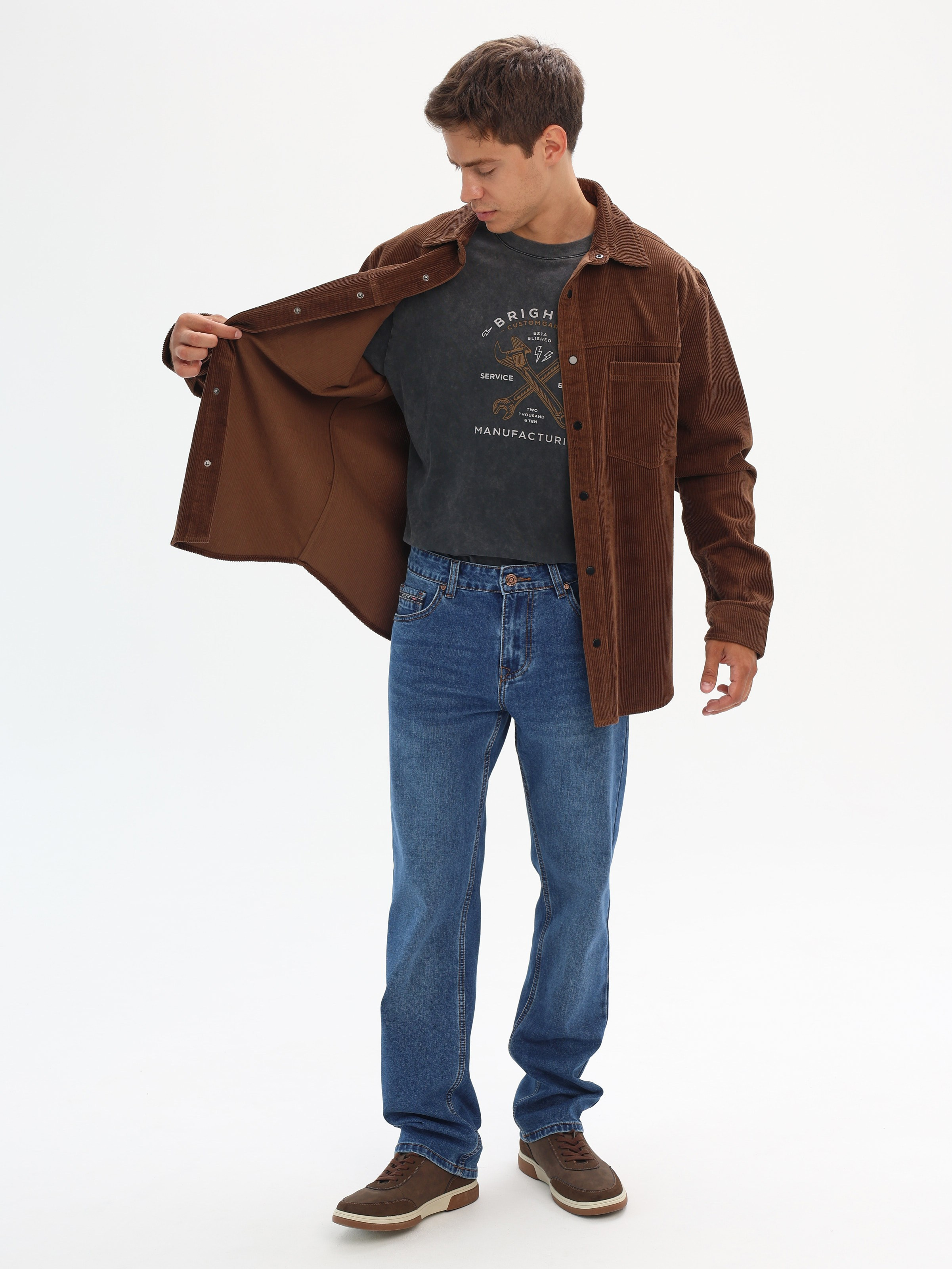 Каталожные фото одежды, сборные съемки для маркетплейсов Вайлдберриз, Новосибирск. Съемка фото и видео для маркетплейсов Вайлдберриз, Озон в Новосибирске