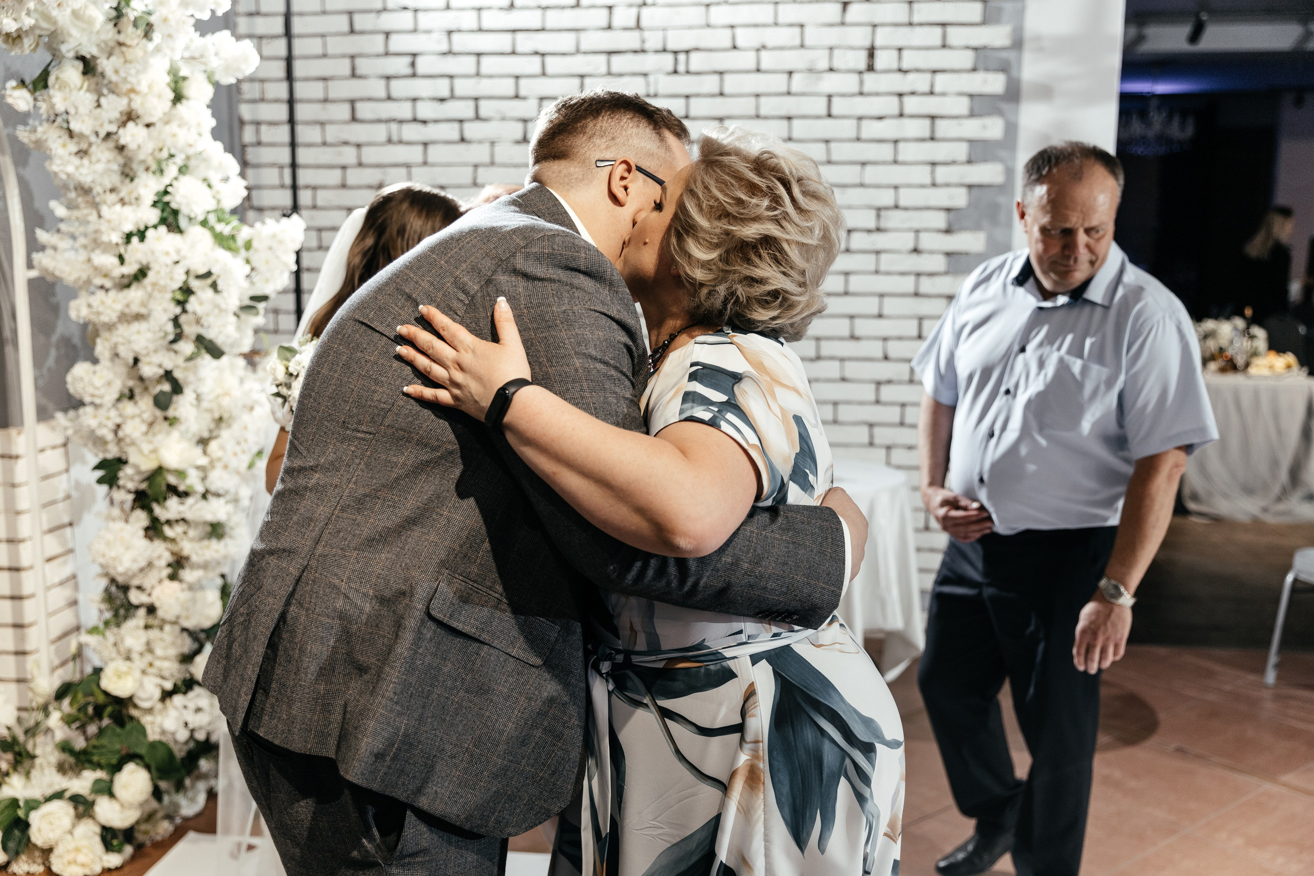 Свадебный фотограф Уфа — Руслан ГабдлисламовЖивые эмоции, красивые кадры, воспоминания на всю жизнь.Работаю по всей Республике Башкортоста. Свадебный фотограф Уфа Руслан Габдлисламов