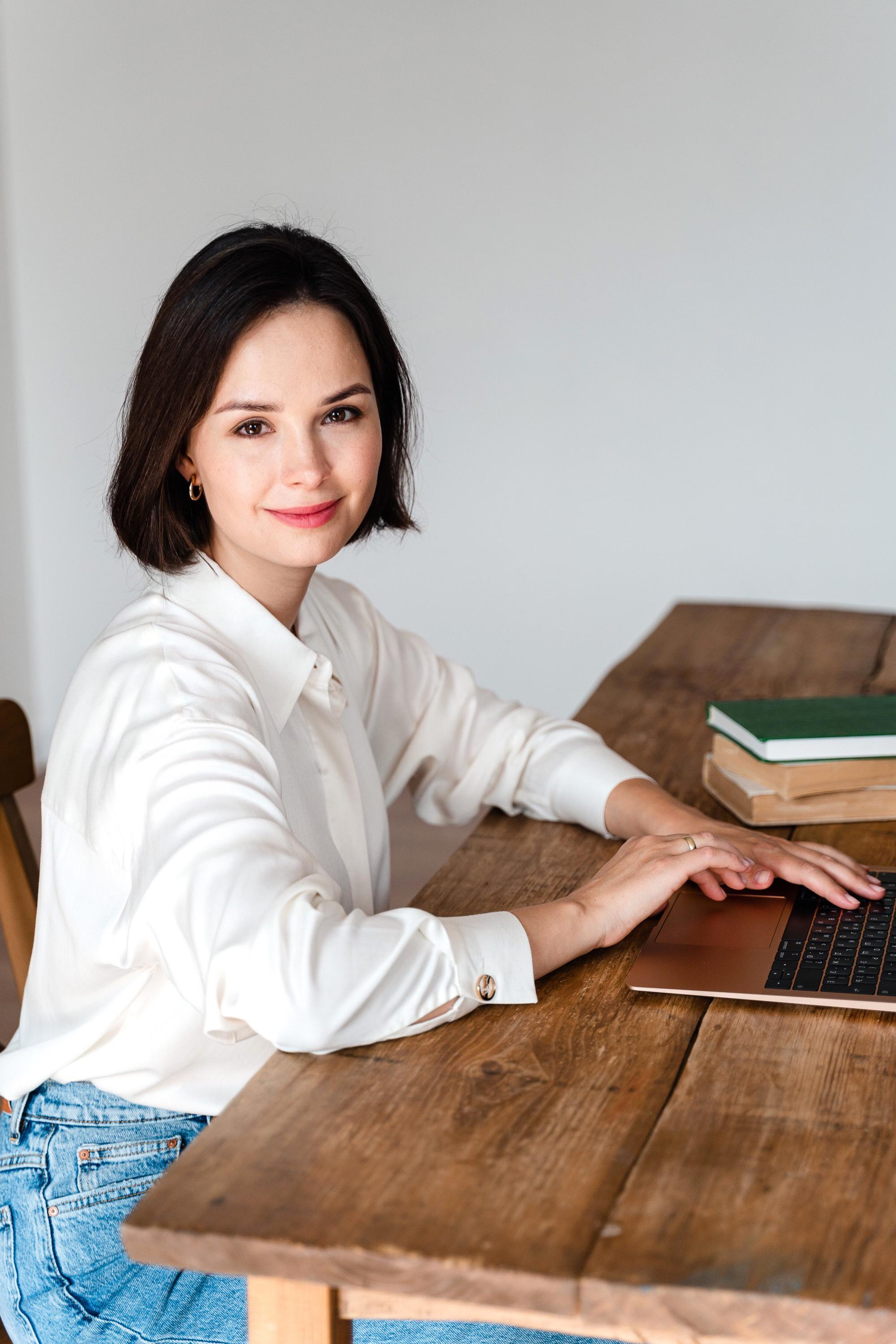 Бренд-фотосессия для личного бренда психолога в Москве