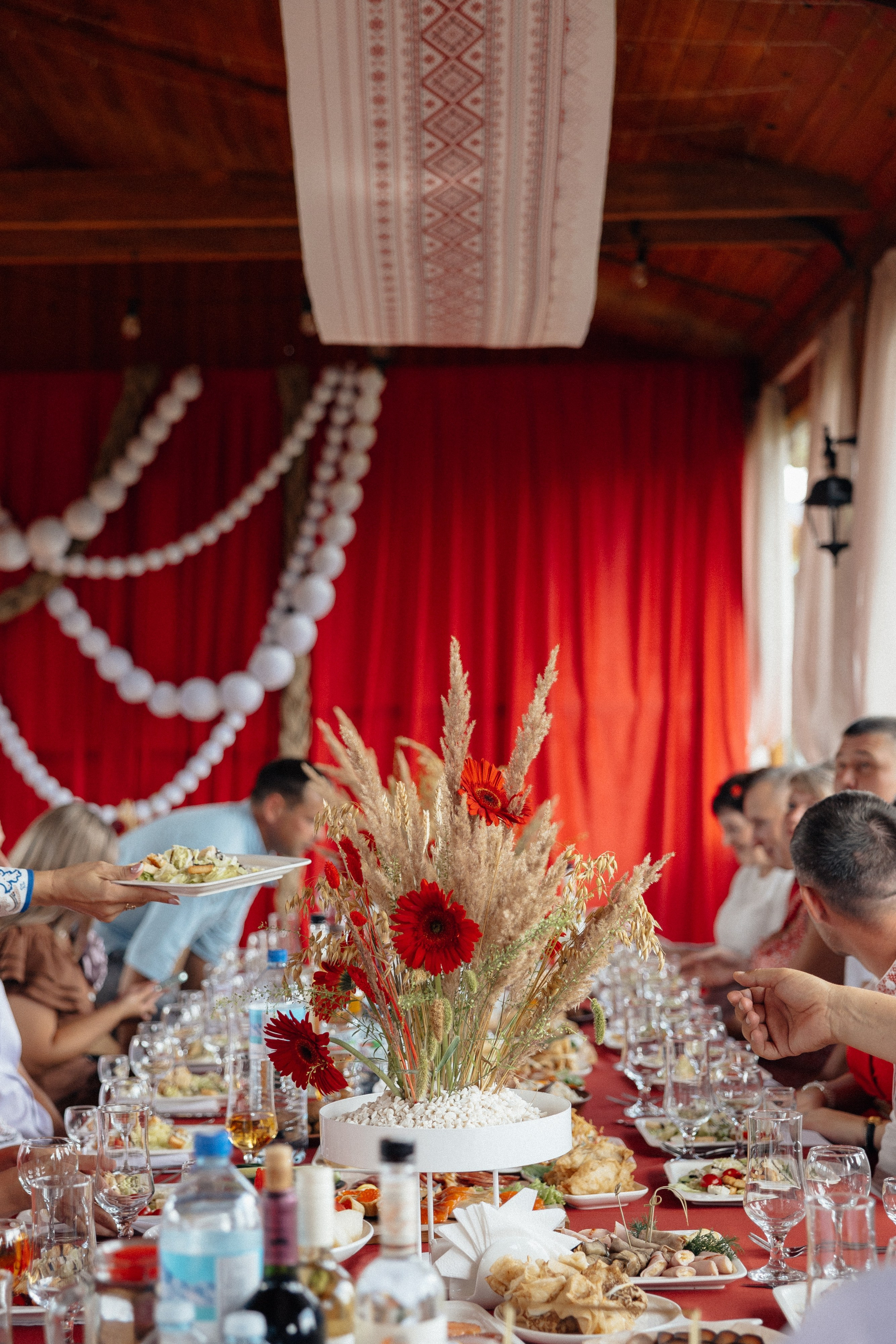 Свадьба в Дивеево — истинная Аля Русь!. Свадебный фотограф в Нижнем Новгороде Генеральская Ира