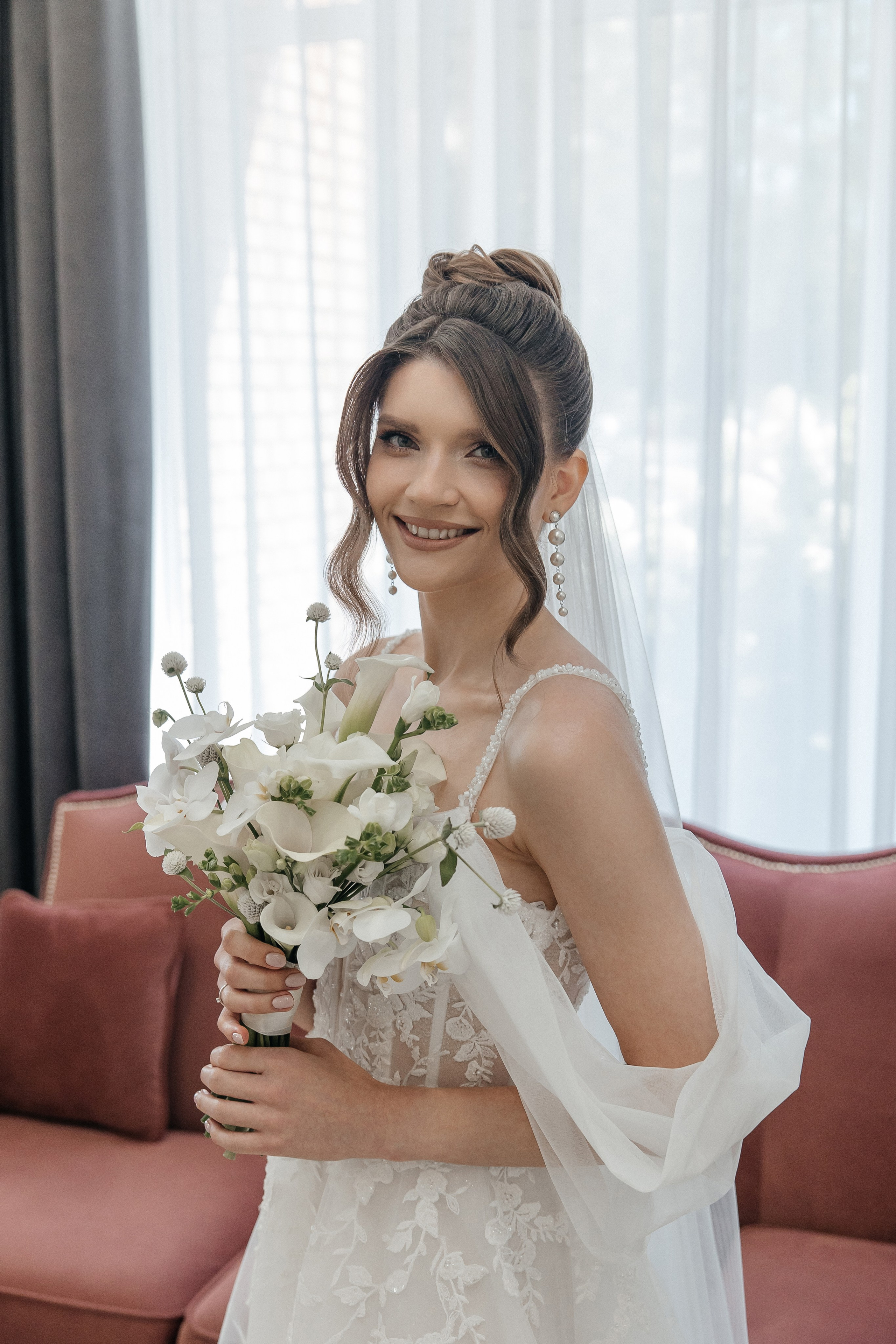 Свадебная фотосессия в Таганском Дворце Бракосочетания