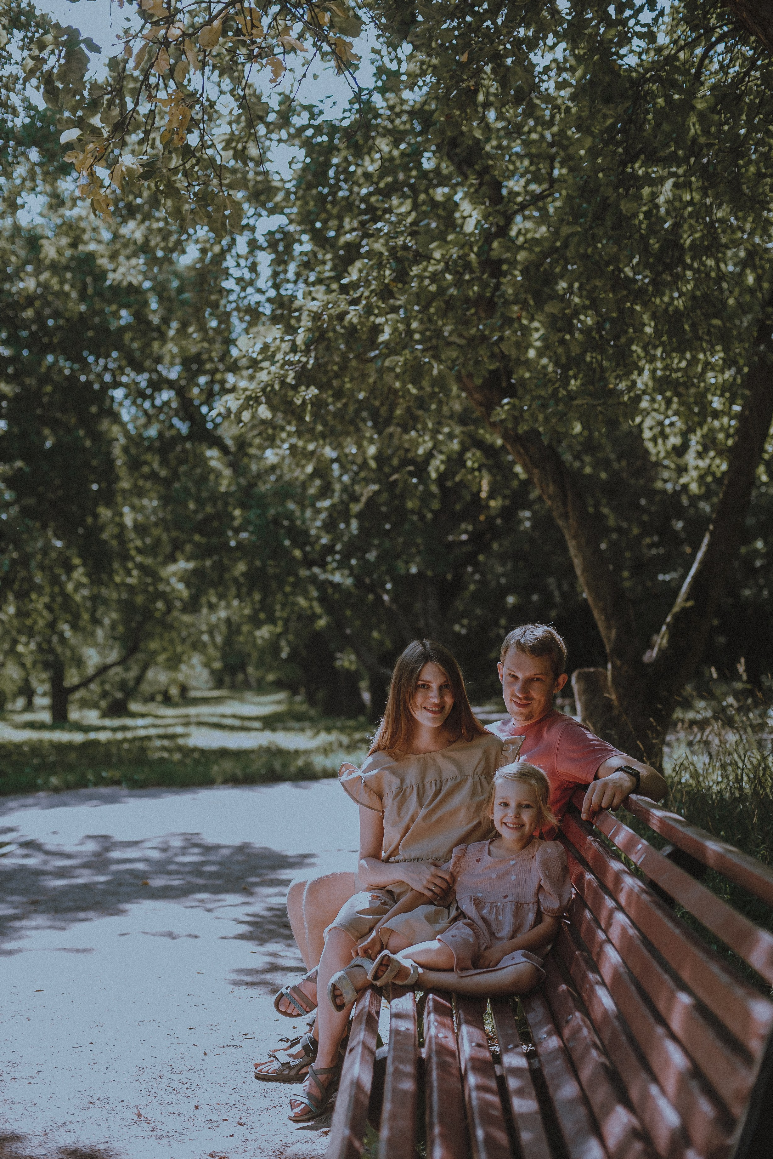 1+1=4. Свадебный и семейный фотограф в Москве Сажина Кристина КиМ. Свадебный оператор в Москве Сажин Максим