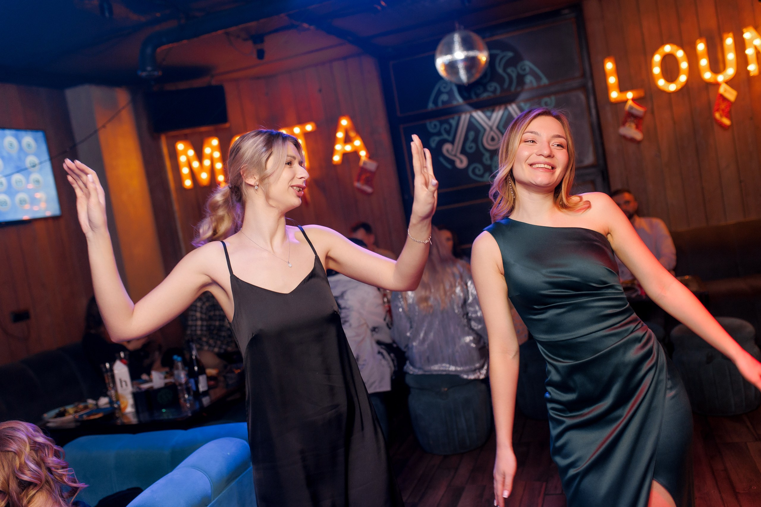 31/12/23 Новогоднее караоке в Мята Спортивная. Мята Спортивная — Кальянная, караоке, бар в Минске