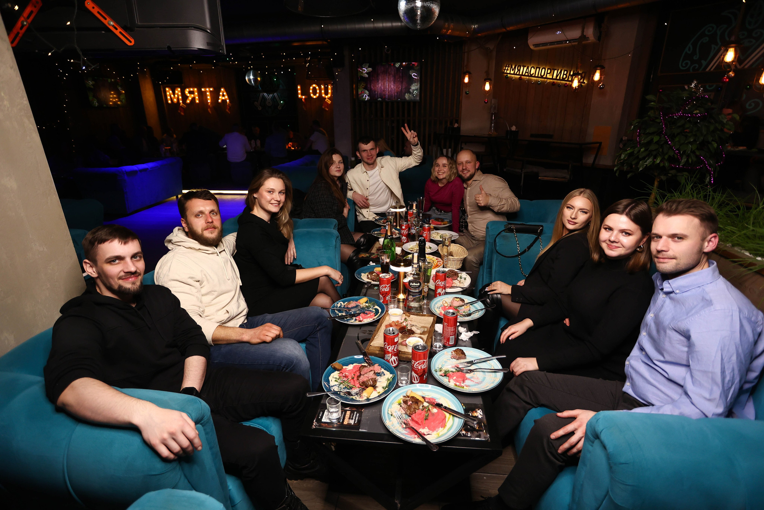 15/12/23 Новогоднее караоке в Мята Спортивная. Мята Спортивная — Кальянная, караоке, бар в Минске