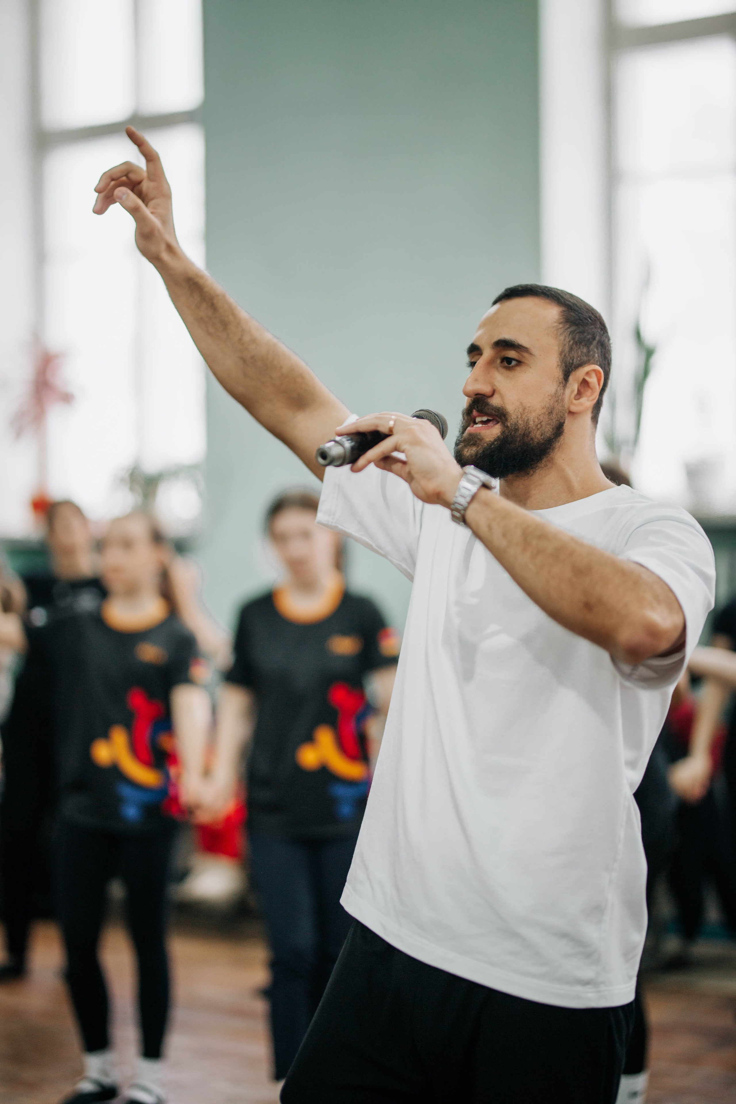 Тренинг танцевального коллектива армянского танца «Единство». Фотограф в Крыму