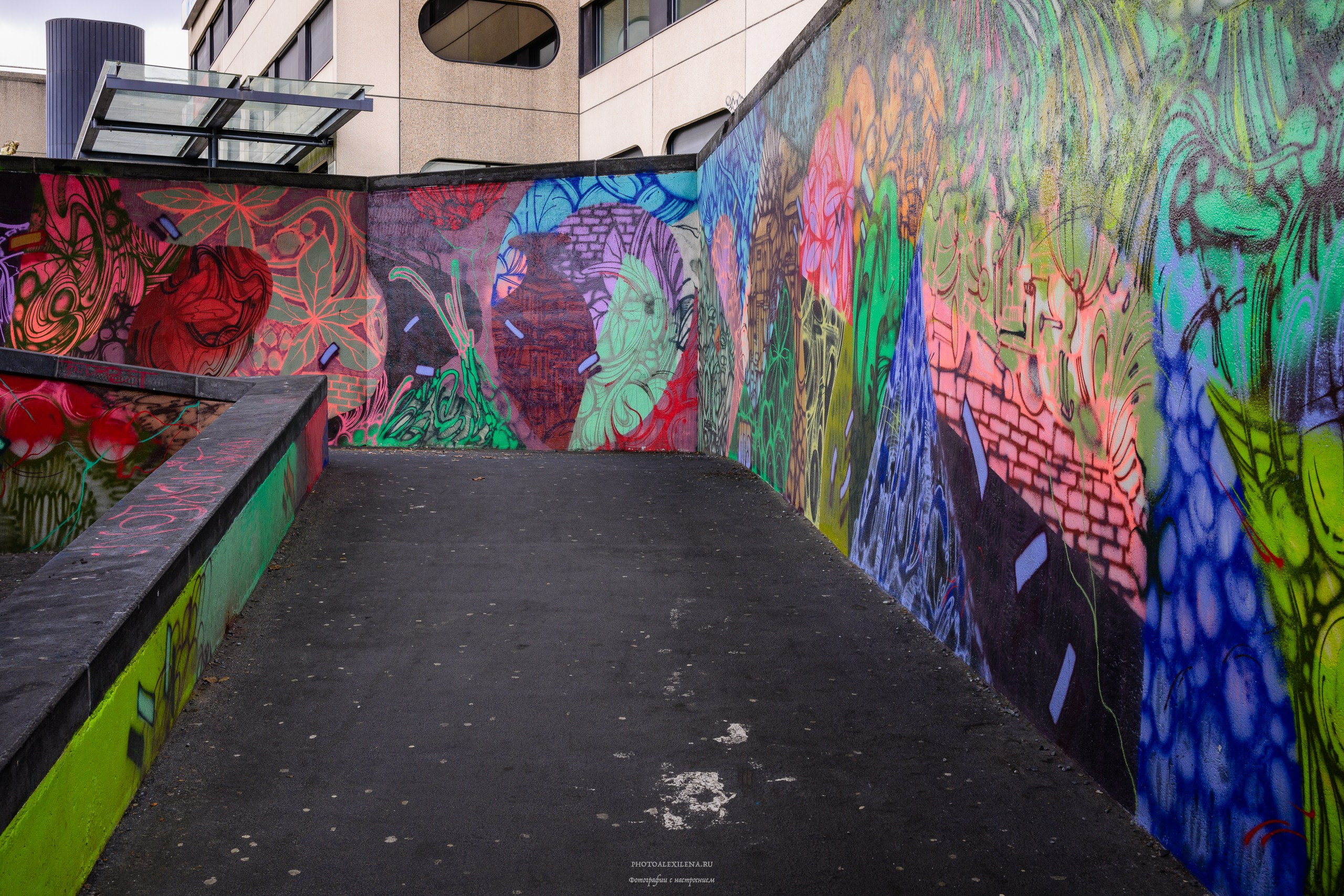 Эйндховен, городские зарисовки. Авторские стильные фотокартины