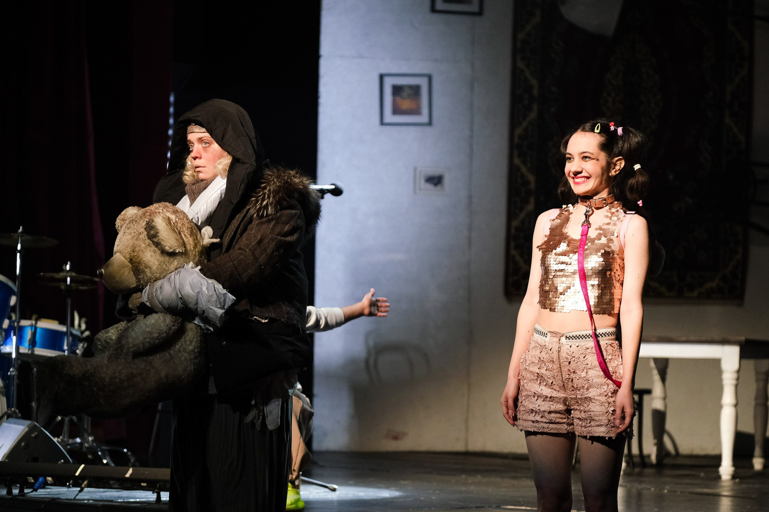 Ганди молчал по субботам. Фотограф Анатолий Деникин