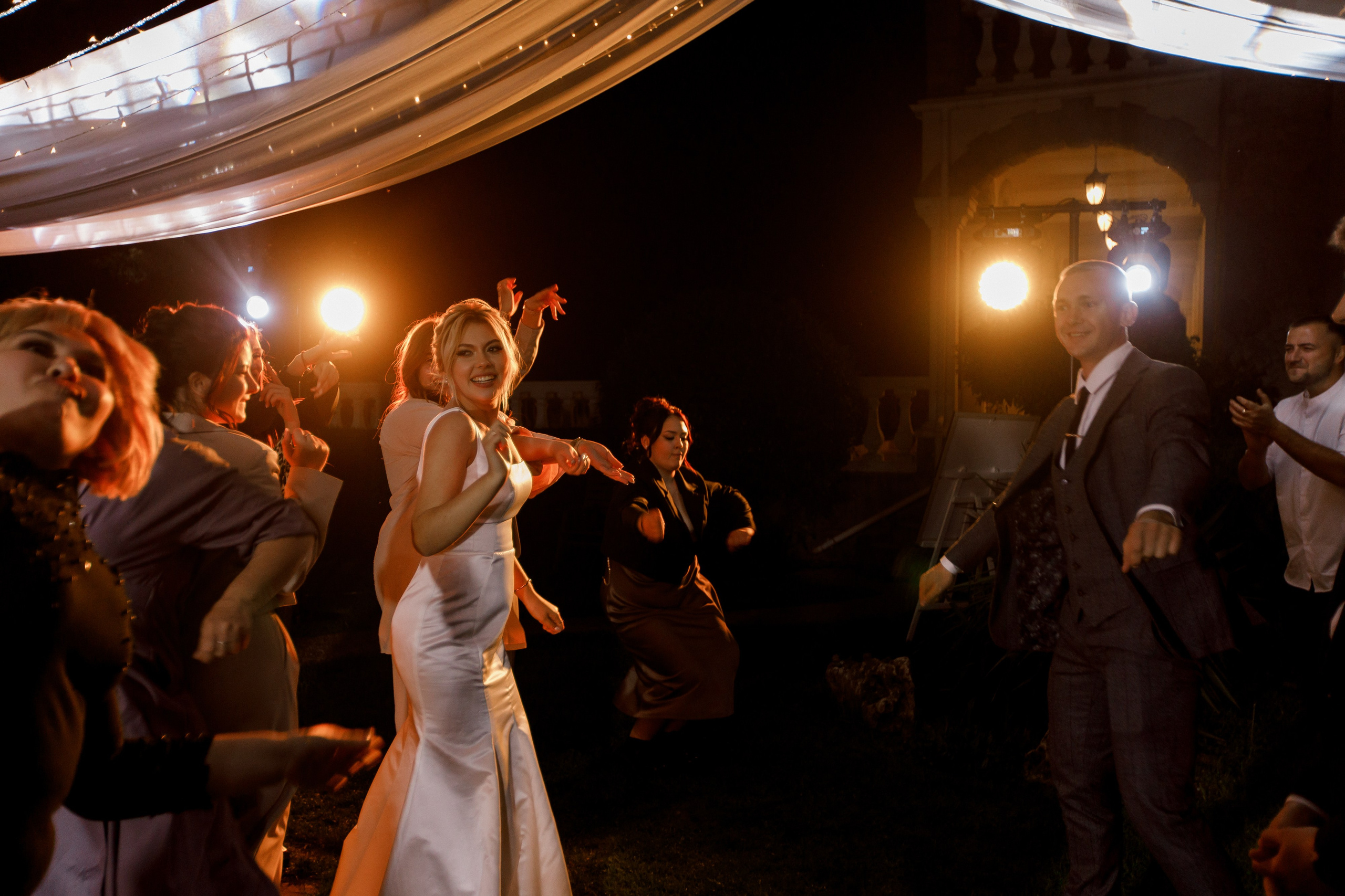 Денис и Алина. Белый замок. Фотограф Анна Лейман. Севастополь