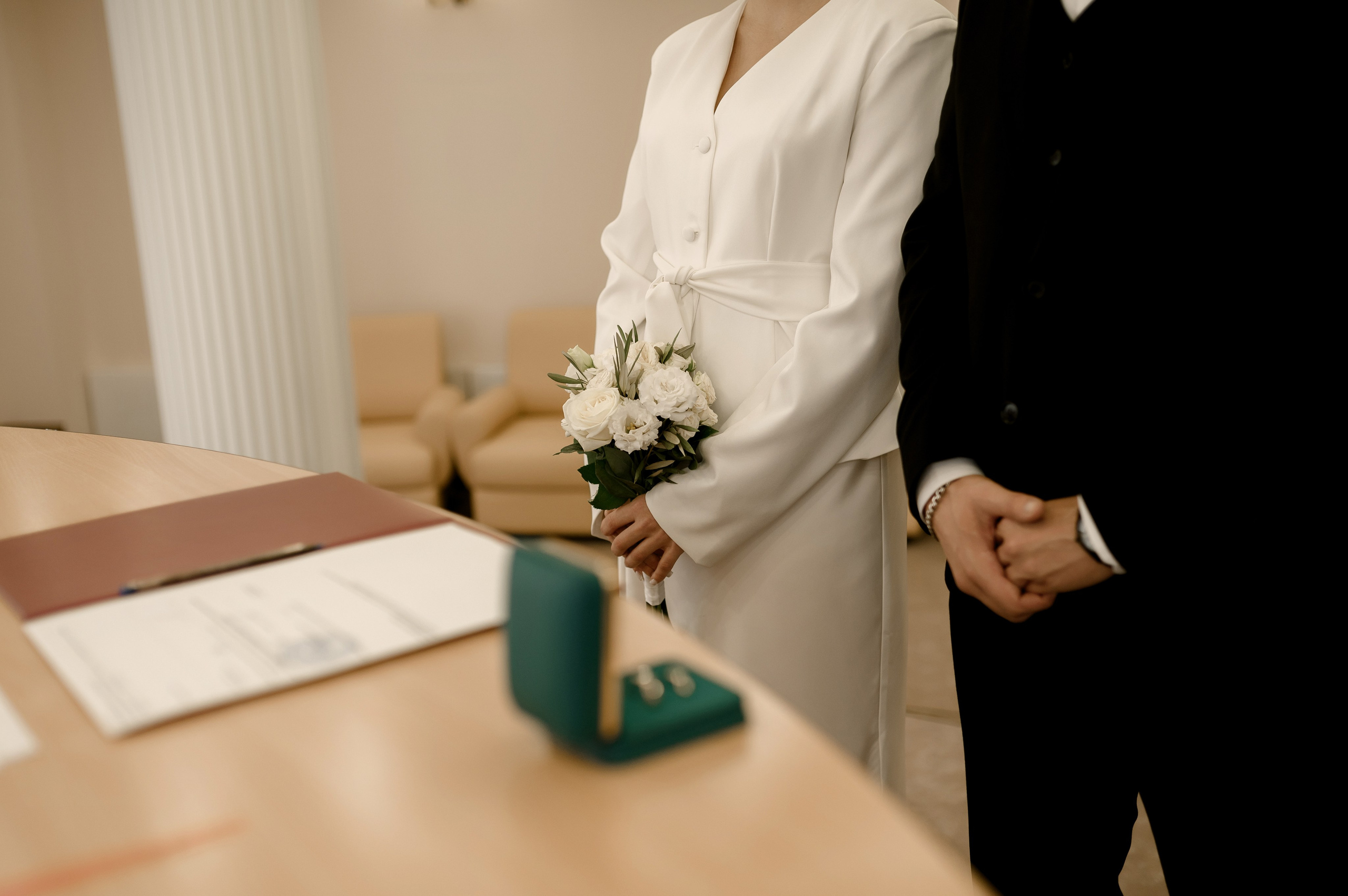 Иван & Виктория. Твой личный проводник к красивым фотографиям в Старом Осколе