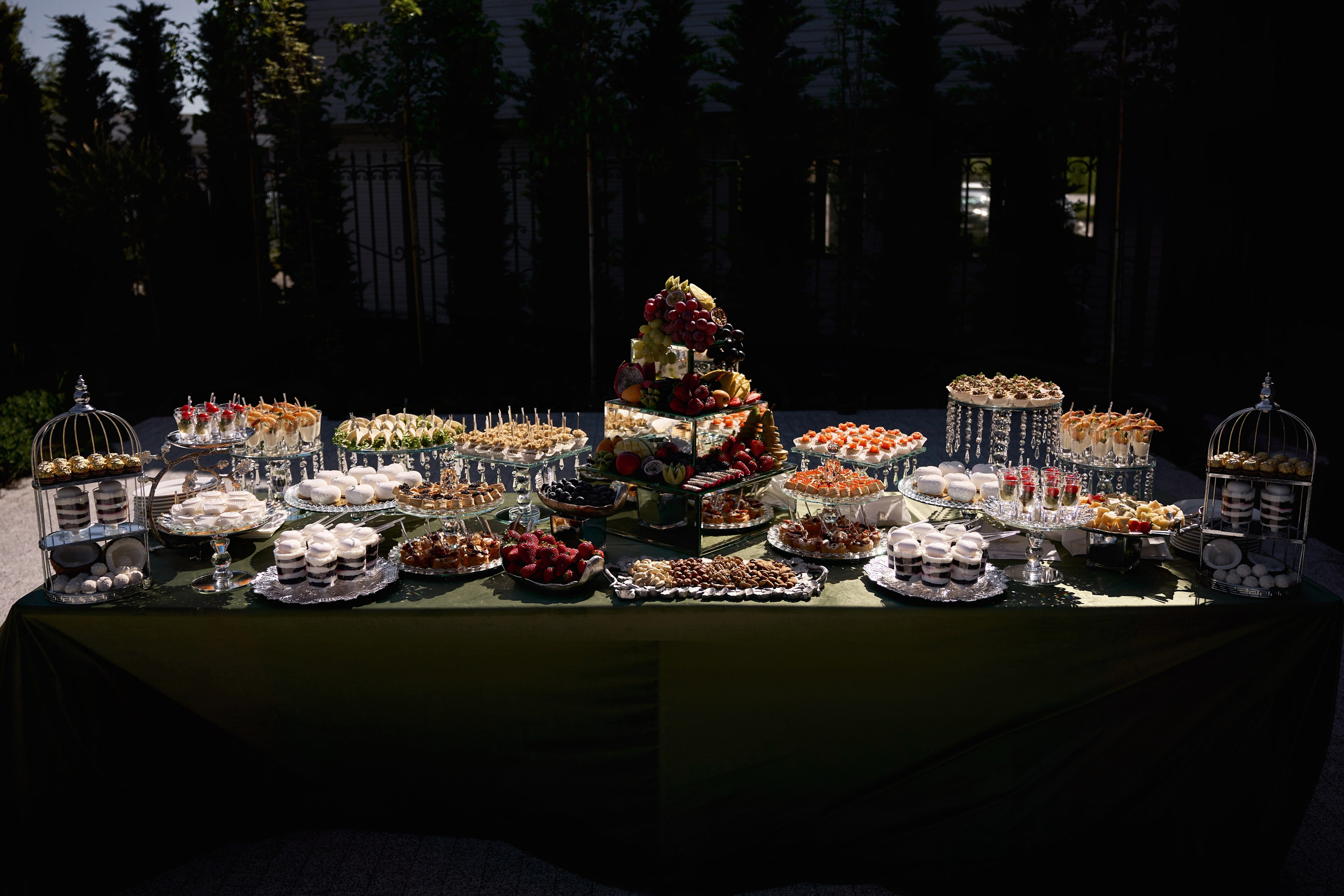 Лучшие свадебные фотографы Краснодара ТВИНС СТУДИО в Zagarro на Армянской свадьбе!. ТВИНС СТУДИО — лучшие свадебные фотографы и видеографы в Краснодаре