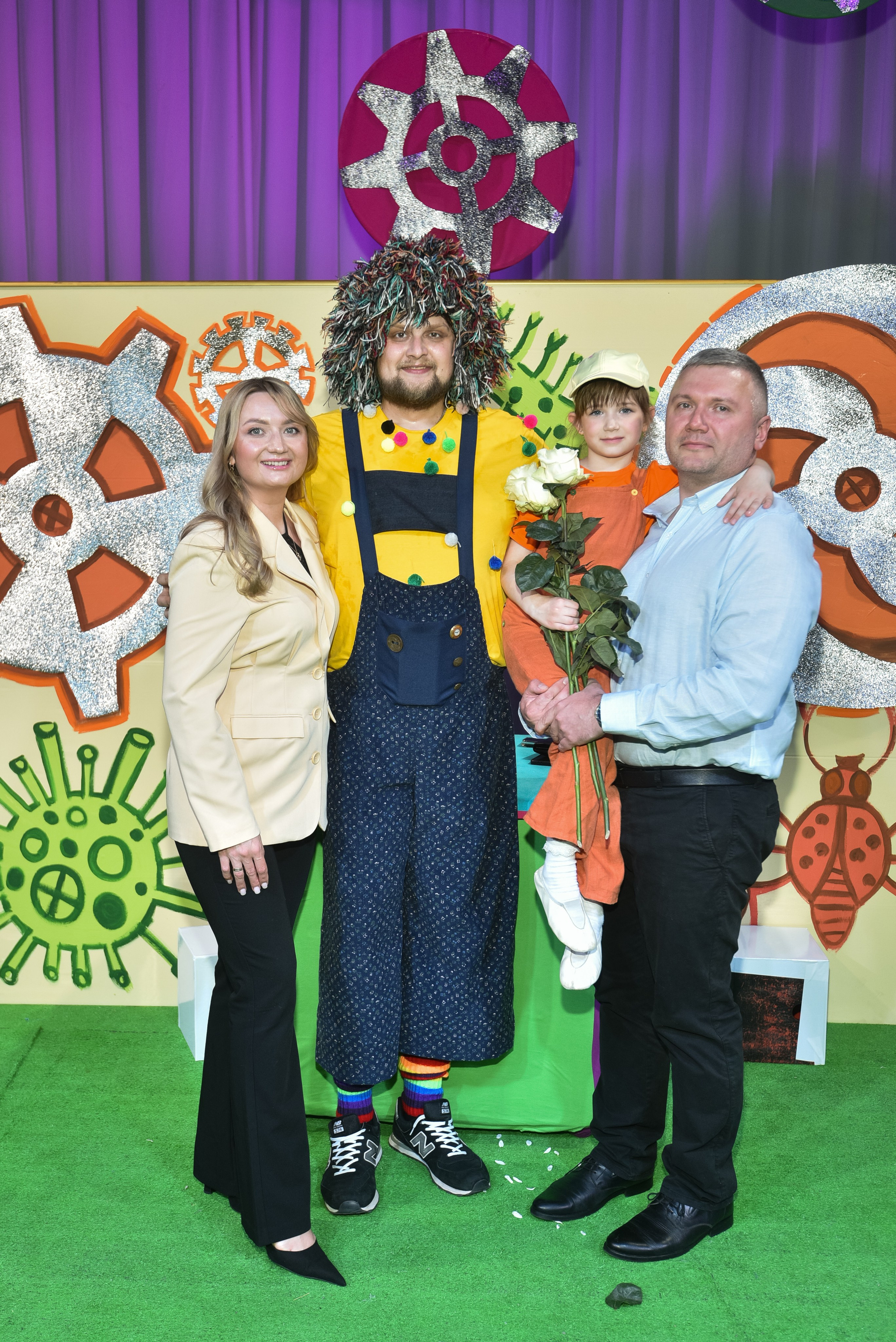 Выпускной 2025, детский центр «Самовар». Фотограф Олег Юршевич Солигорск Минск