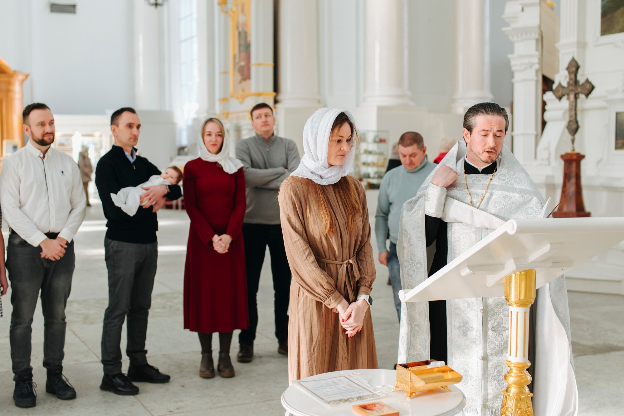 Индивидуальное крещение в Смольном Соборе, где провести крещение СПб, лучший храм для крещения, сколько стоит крещение, церковь где не нужны беседы, без крестных