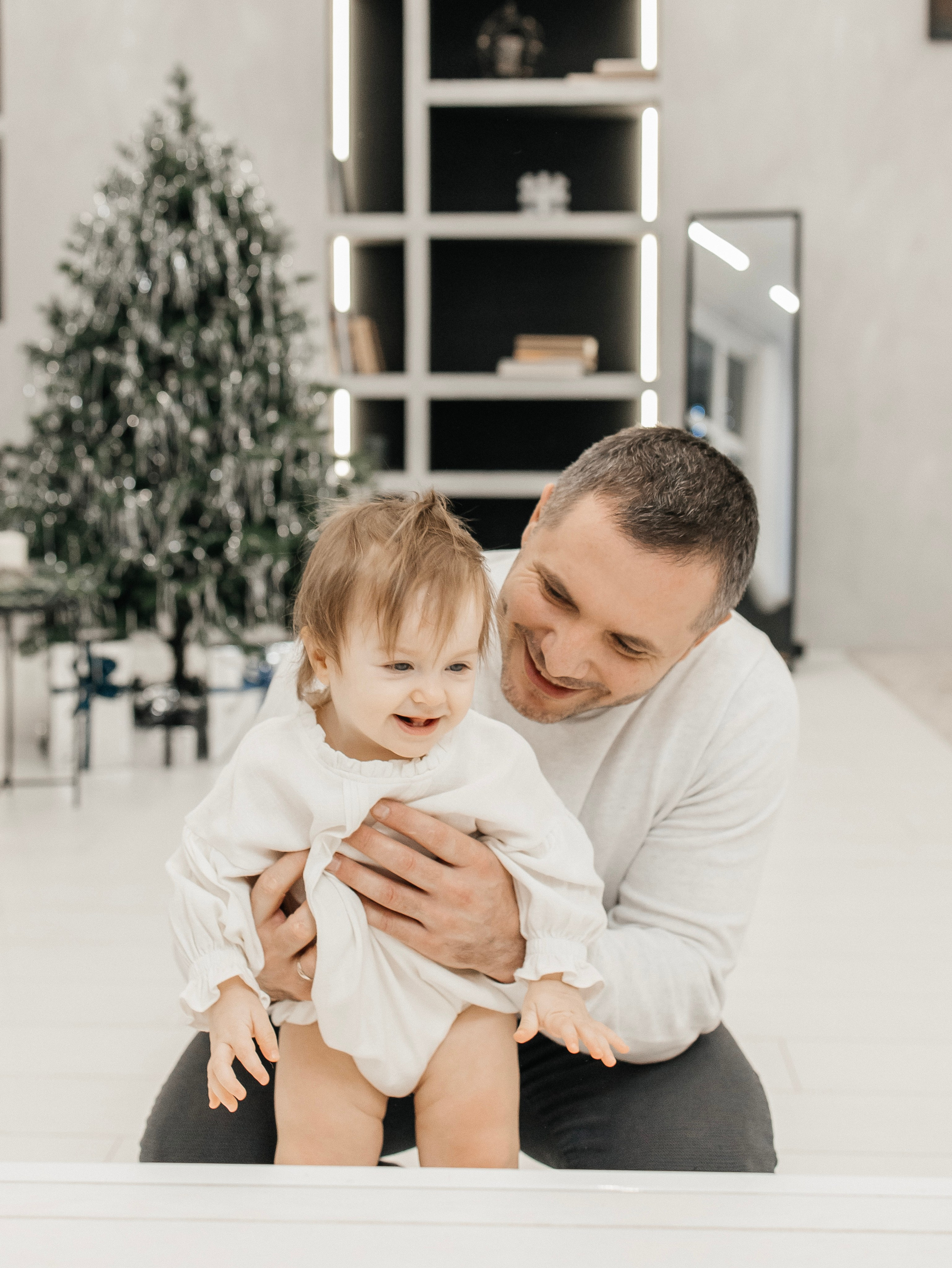 Мария Александр и Кристина. Главная