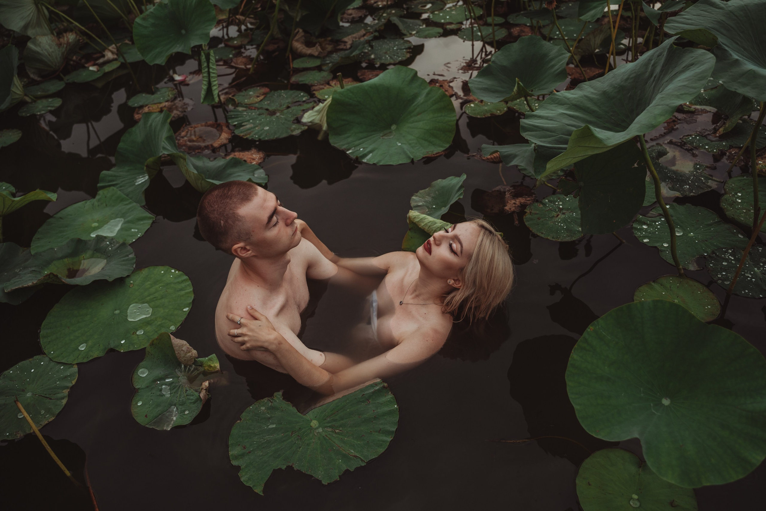 Лав стори фотограф Санкт-Петербург. Свадебный, семейный, портретный, репортажный фотограф в Санкт-Петербурге