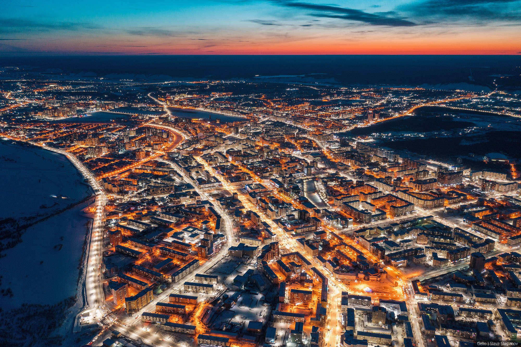 Якутск с высоты, огни города