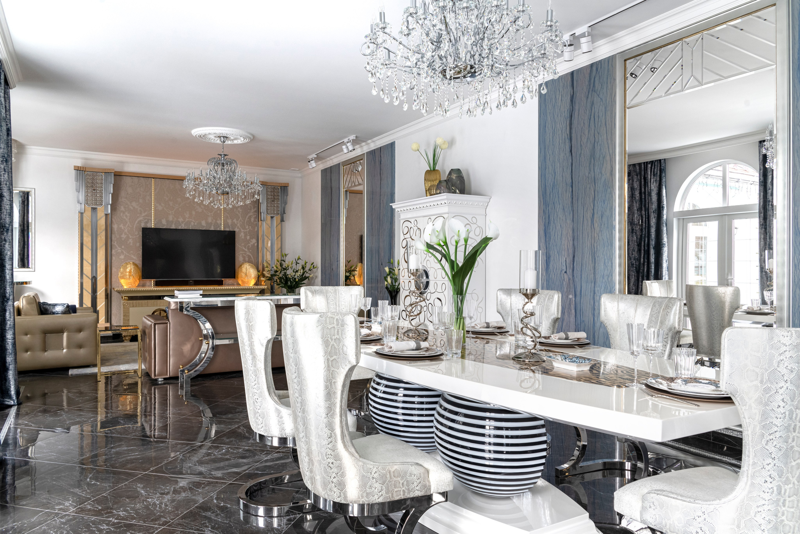 Salon. Интерьерный, портретный и семейный фотограф в Москве Мария Иринархова