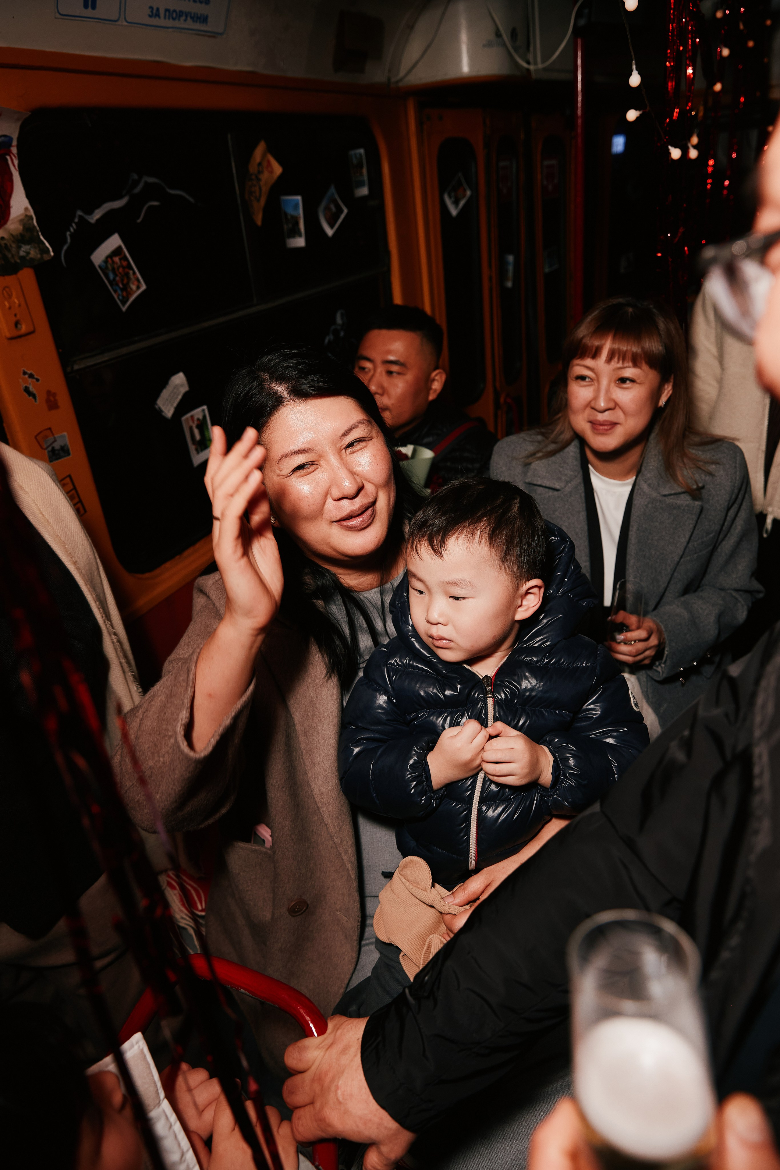 Tram 35 30.11. Свадебный репортажный фотограф краснодар максим дремов дрёмов фотосессия студия цена