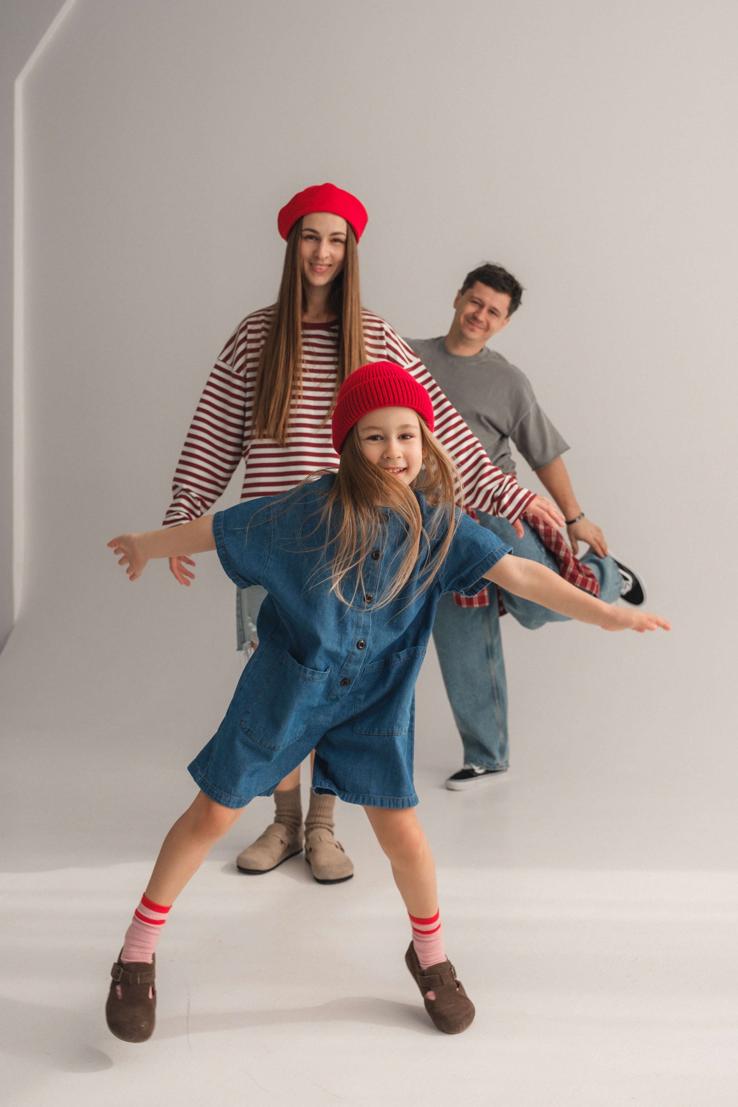 Артем, Ксюша и Ульяна. Свадебный и семейный фотограф в Волгограде