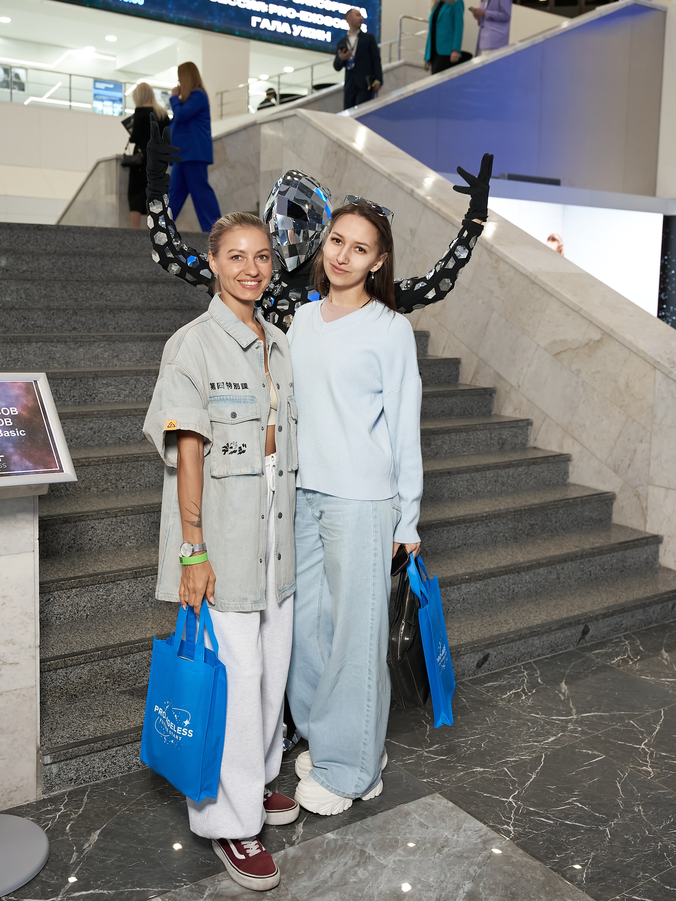 СЛУШАТЕЛИ. PRO-AGELESS