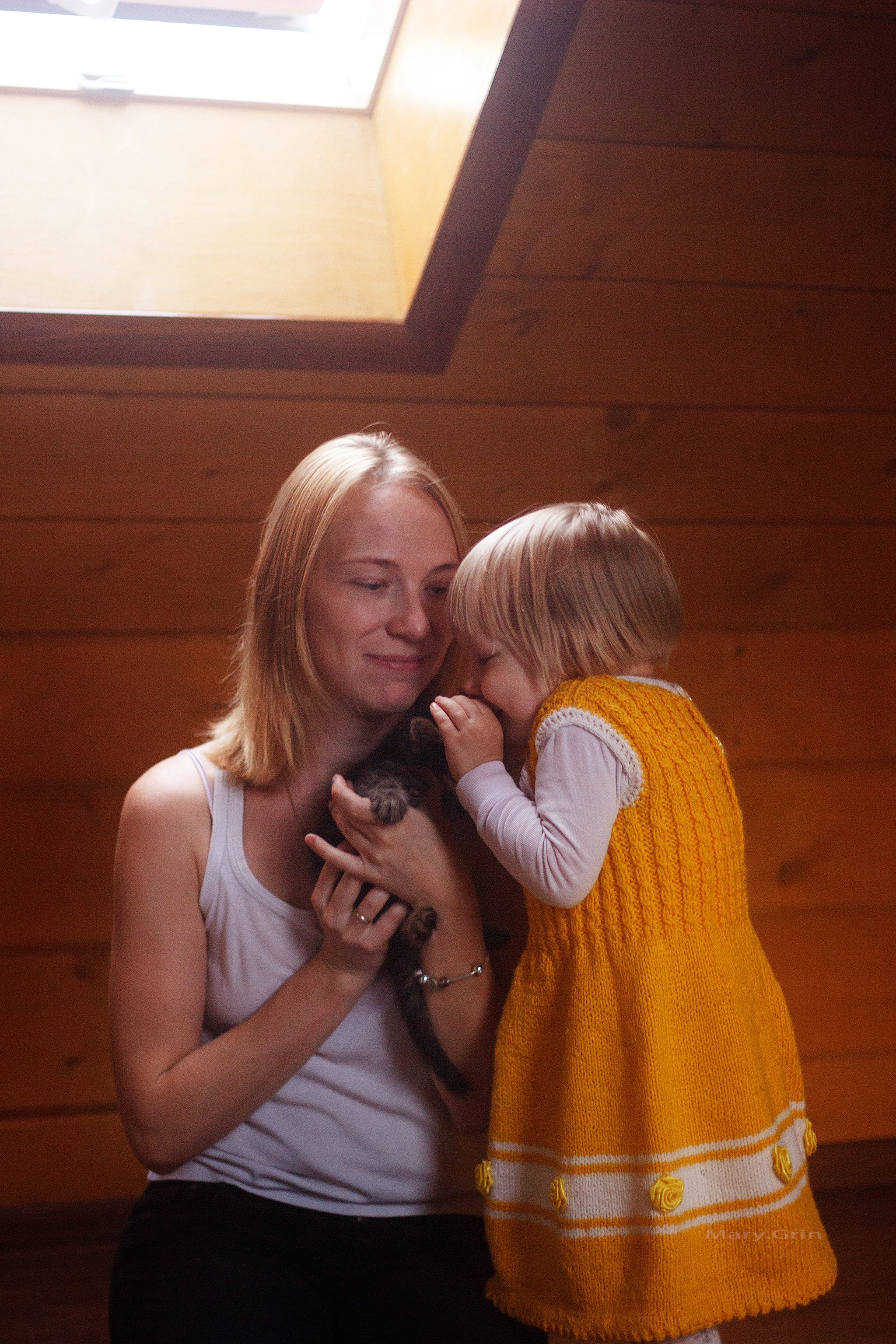 Домашняя фотосессия у двух сестёр. Детский и семейный фотограф, фотограф мероприятий Нижний Новгород