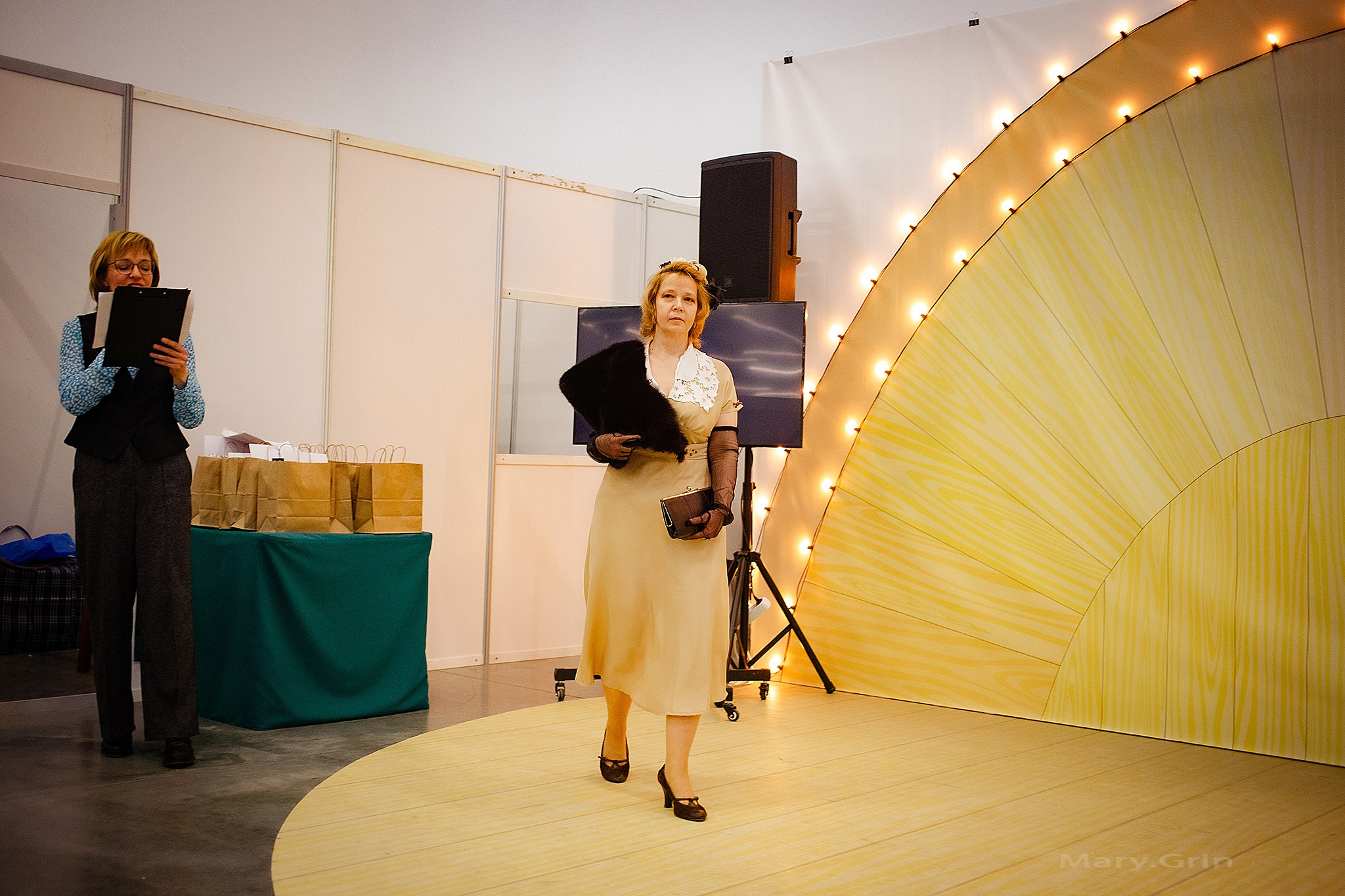 Показ моды 40х лет. Православная ярмарка 2025. Детский и семейный фотограф, фотограф мероприятий Нижний Новгород