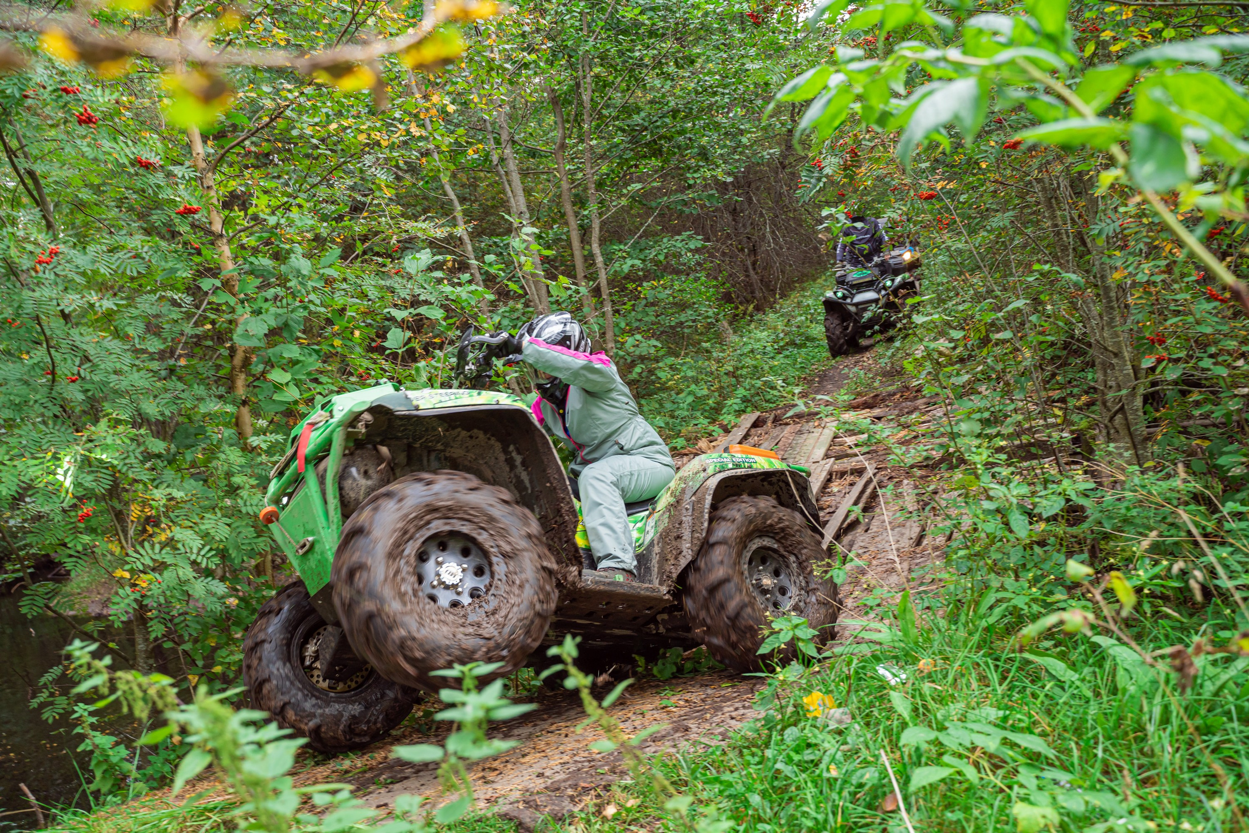 Квадровыезд —спортивный репортаж в Ленинградской области. Свадебный, семейный, портретный, репортажный фотограф в Санкт-Петербурге