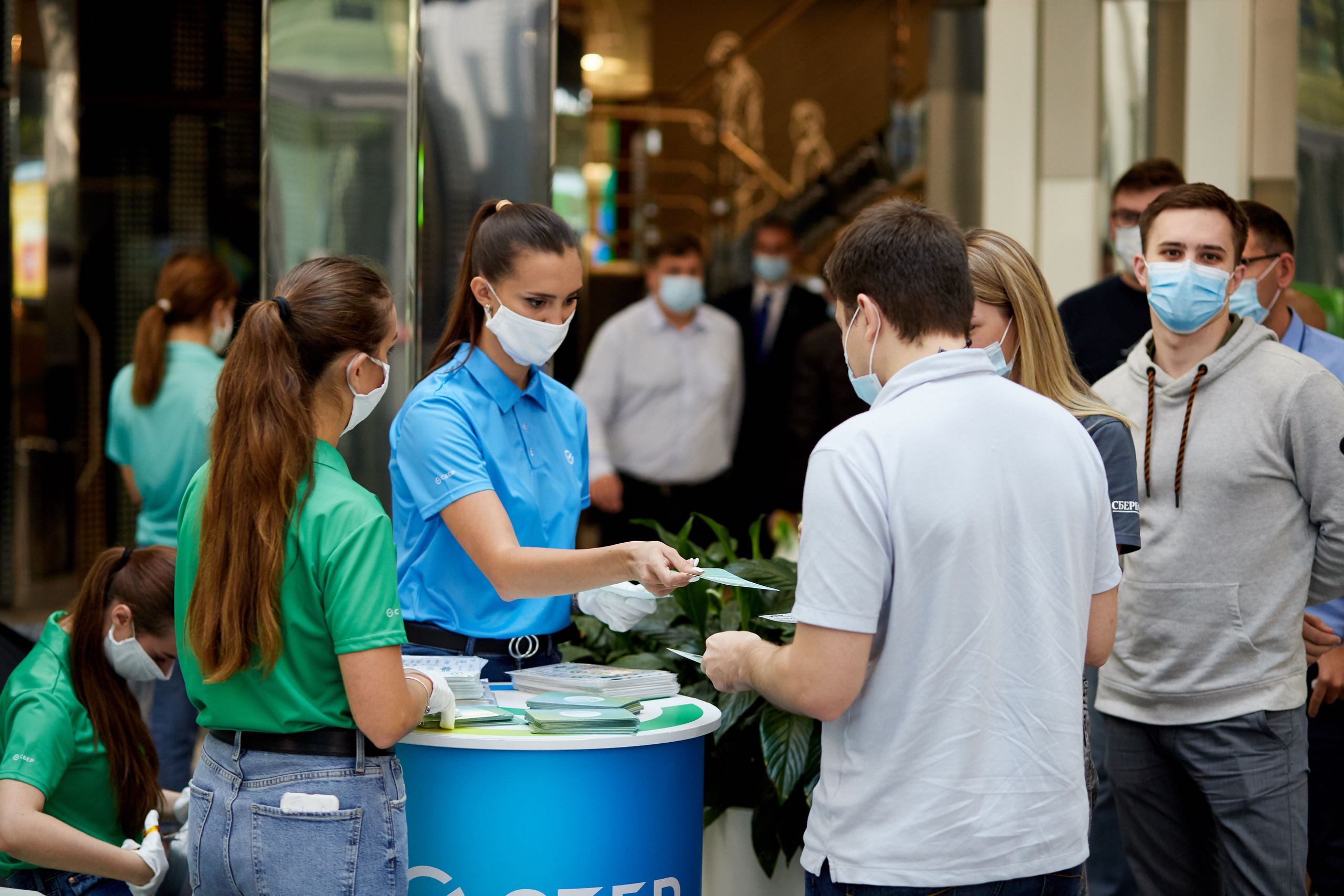 Сбербанк (акция). Репортажный Фотограф