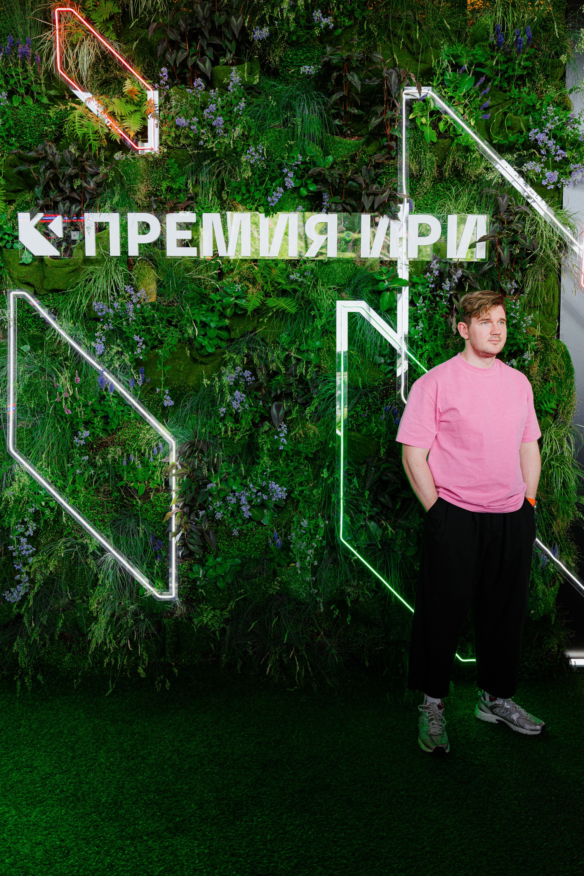 Национальная премия интернет-контента ИРИ. Костя Жуков — фотограф в Москве