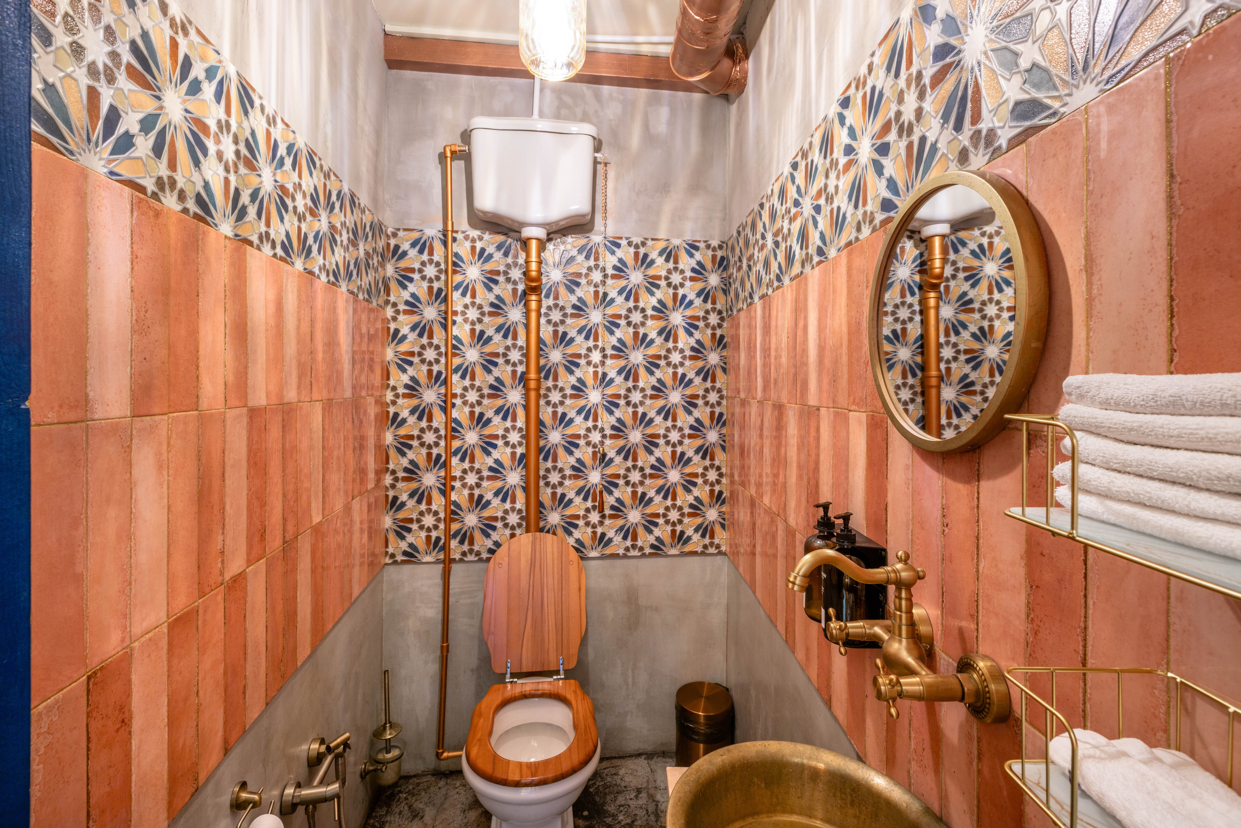 Фотосъёмка интерьера — Ресторана Ливанской Кухни «ADAM». Рекламный, предметный, репортажный, семейный фотограф и художник в Москве