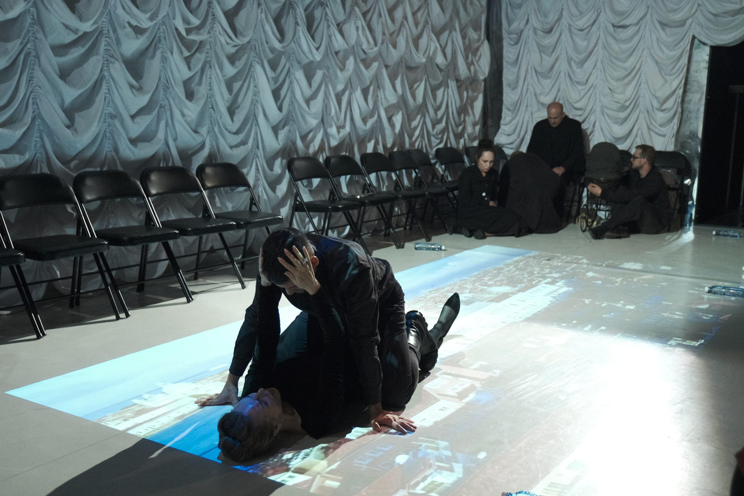 Фотосъемка спектакля Анна Каренина, Красноярского ТЮЗа