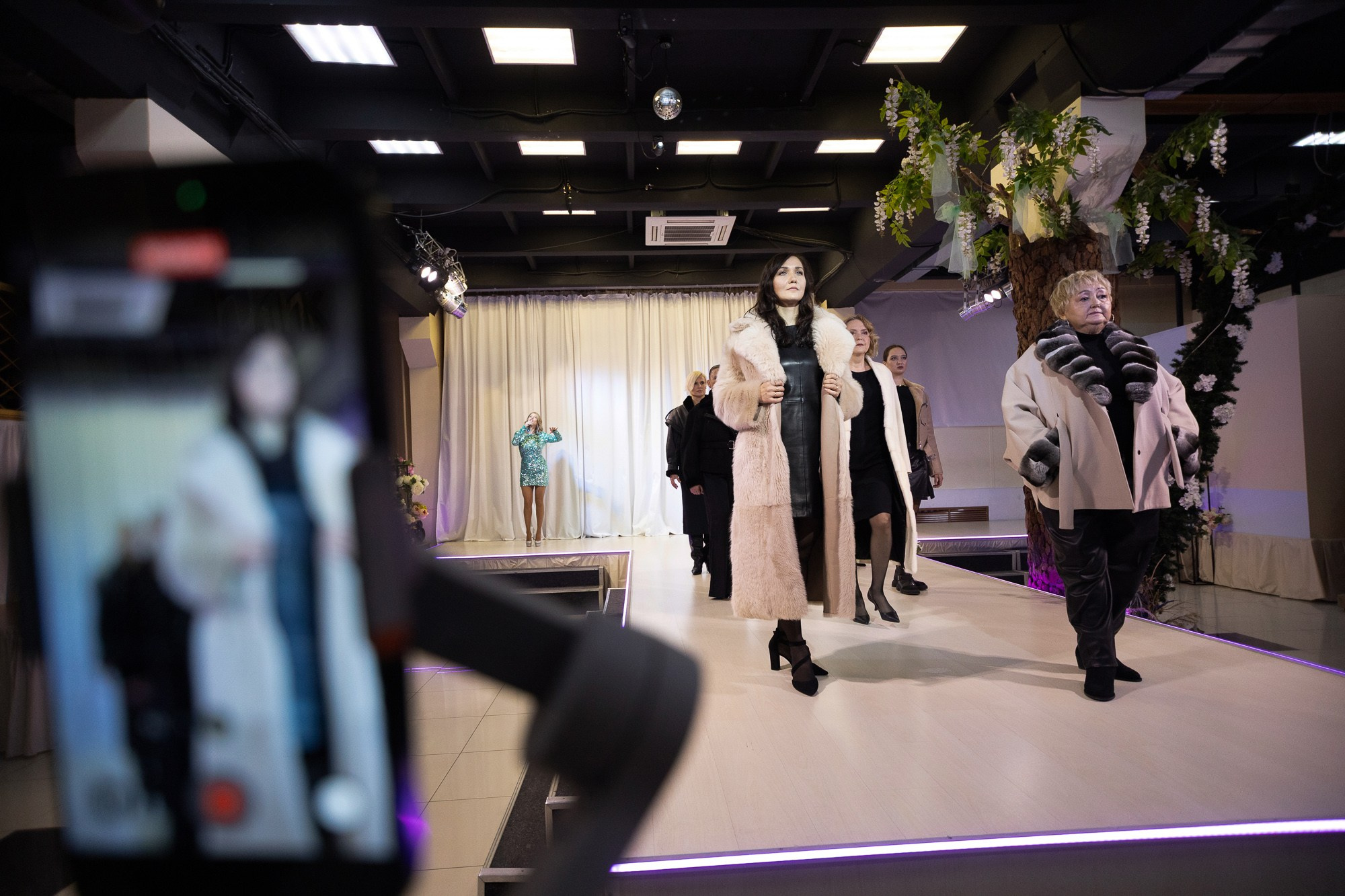 Показ моды Mexa Shop. Andrey Pospelove. Фотограф в Саратове