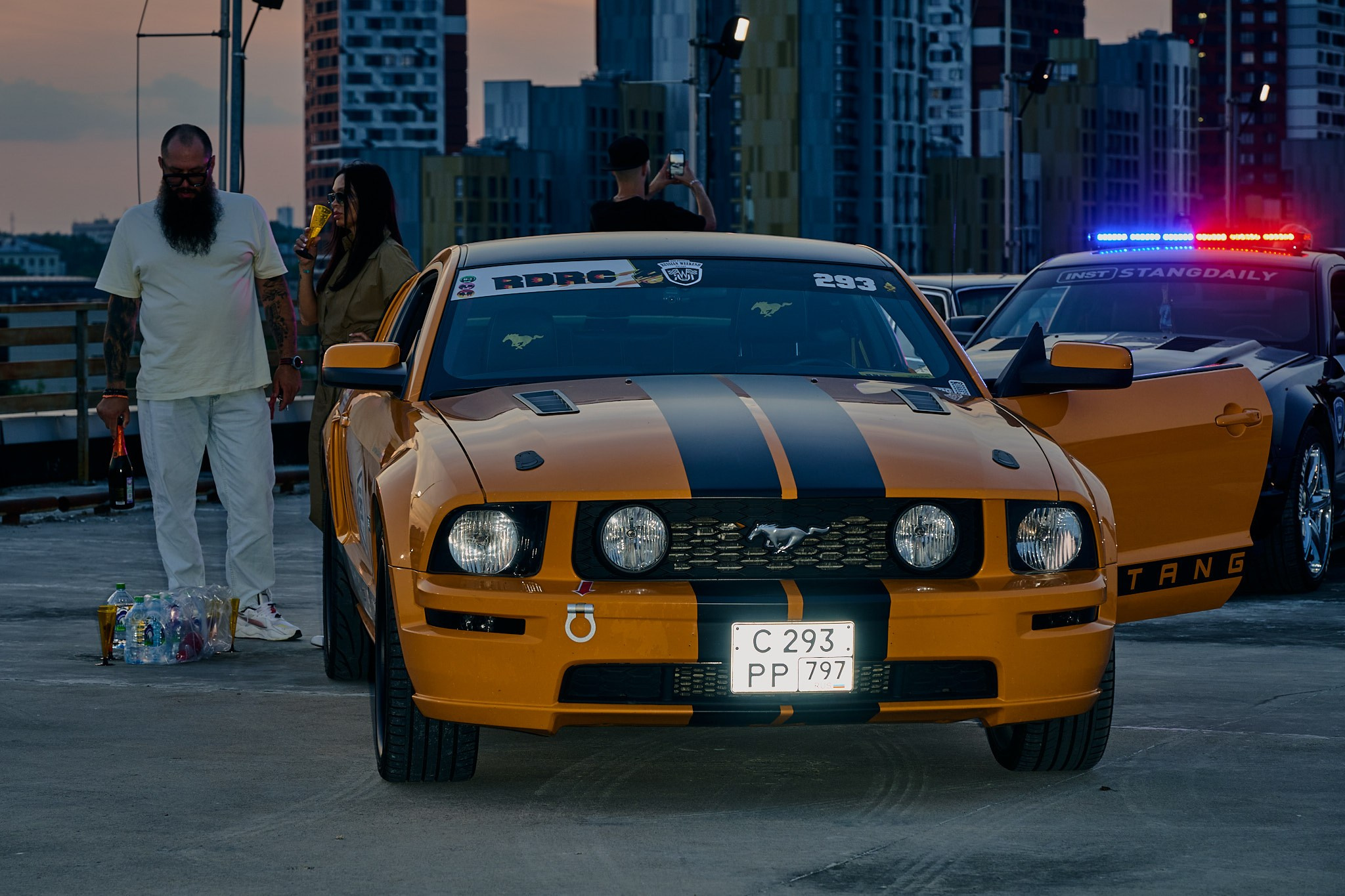 Тюнинг-Арт-Музей. Встреча на РЖД Арене. Фотограф Роман Адлер