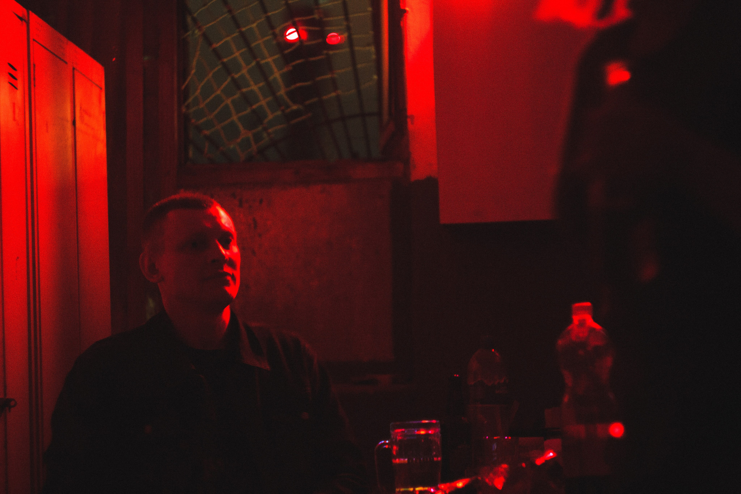 База. Den Mirov — Фотограф, Музыкант