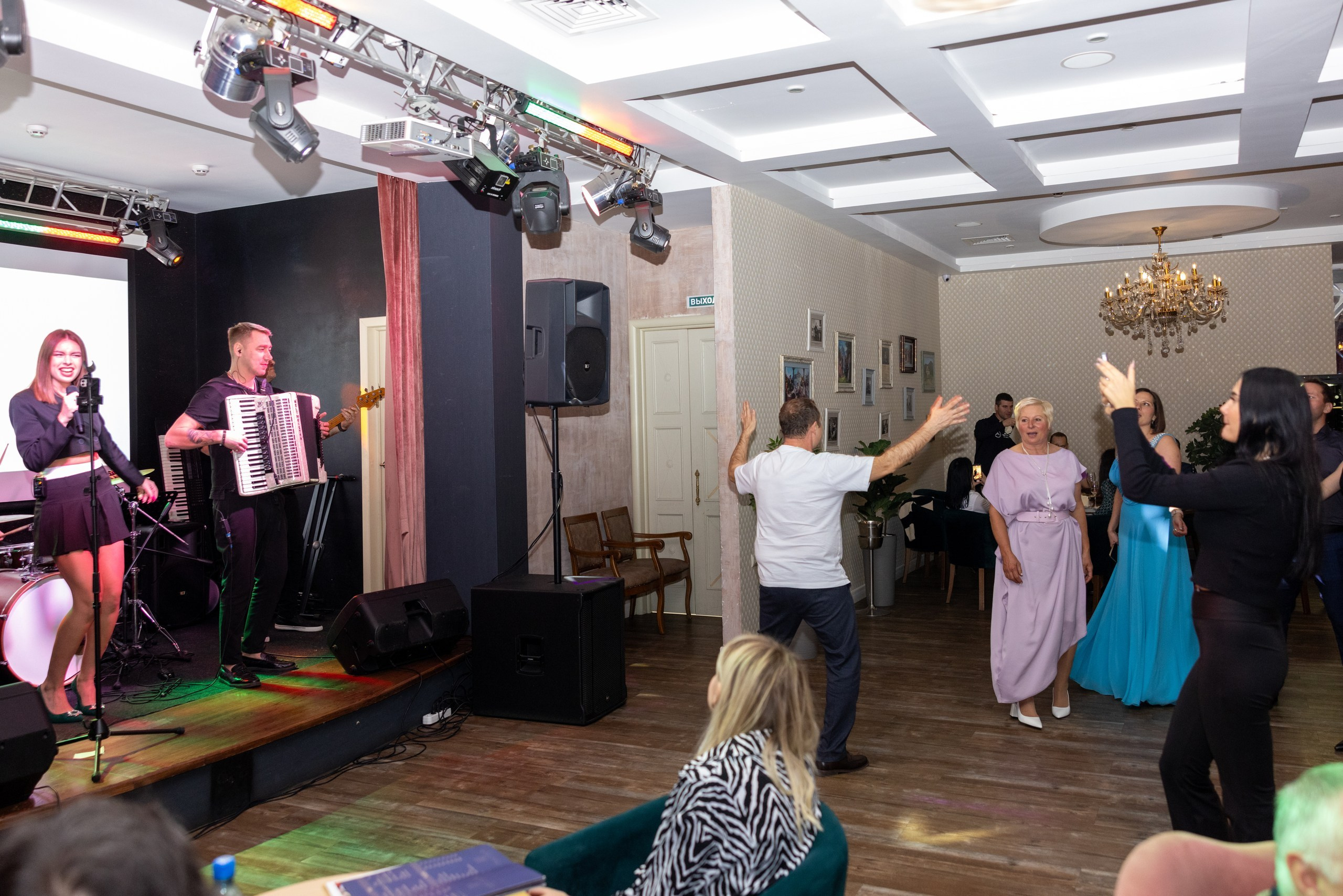 Юбилей в ресторане Тбилиси. Фотограф в Туле Крупский АнДРей. Фотостудия «КАДР71» в Туле