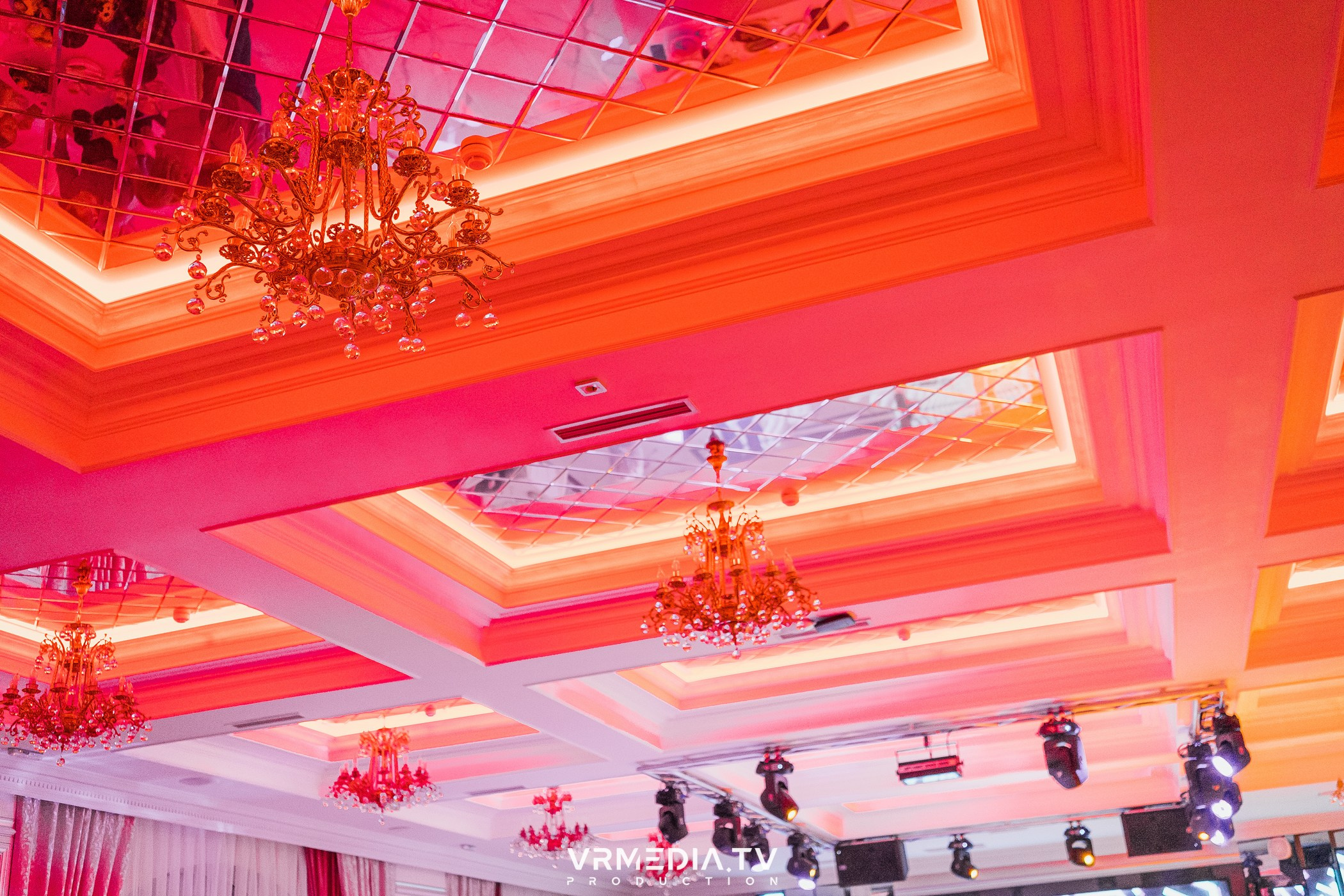 Выходные в ресторане «Лазурный берег»