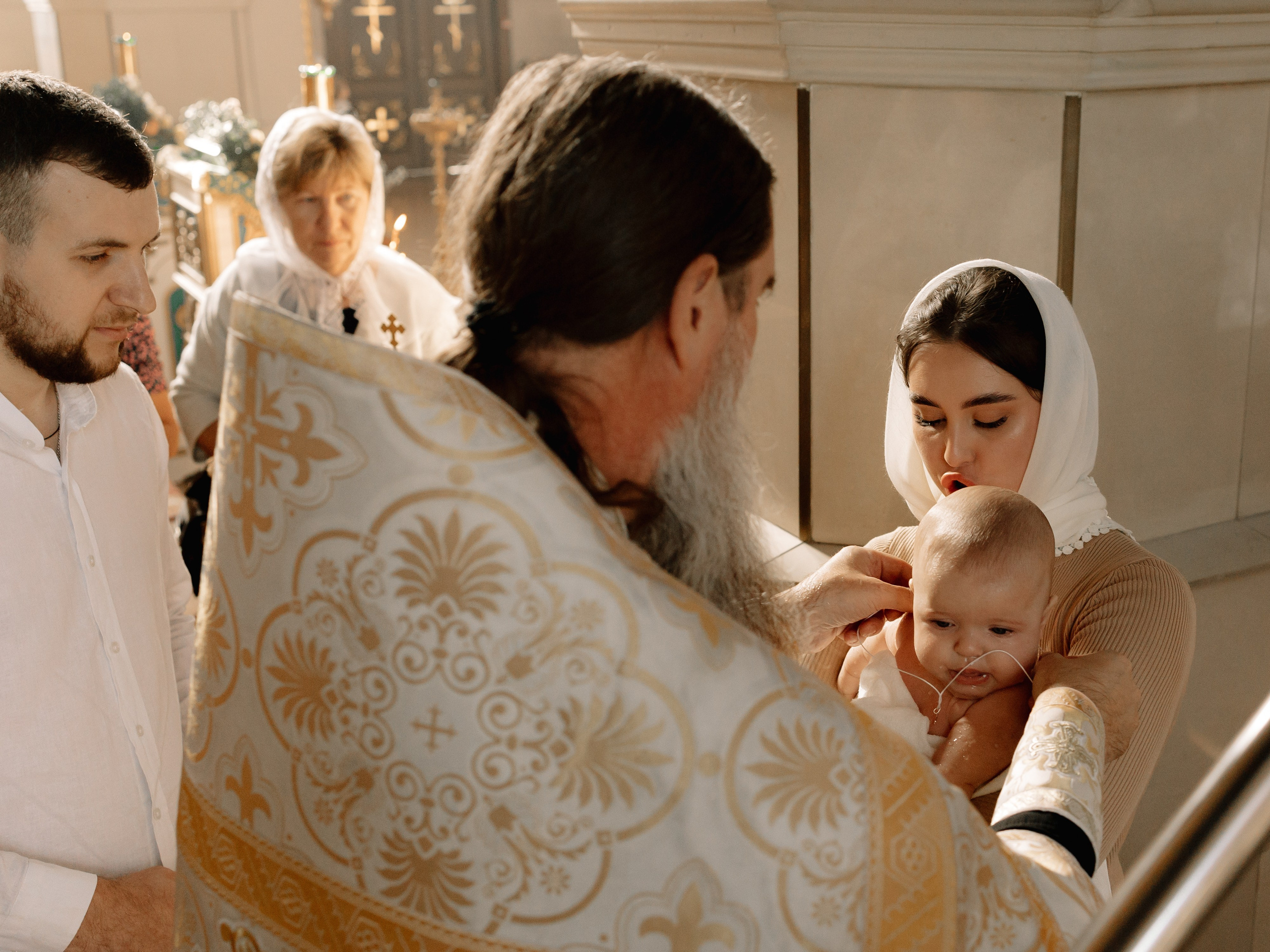 Таинство крещения Миланы. Семейный фотограф в Краснодаре Храмова Анна