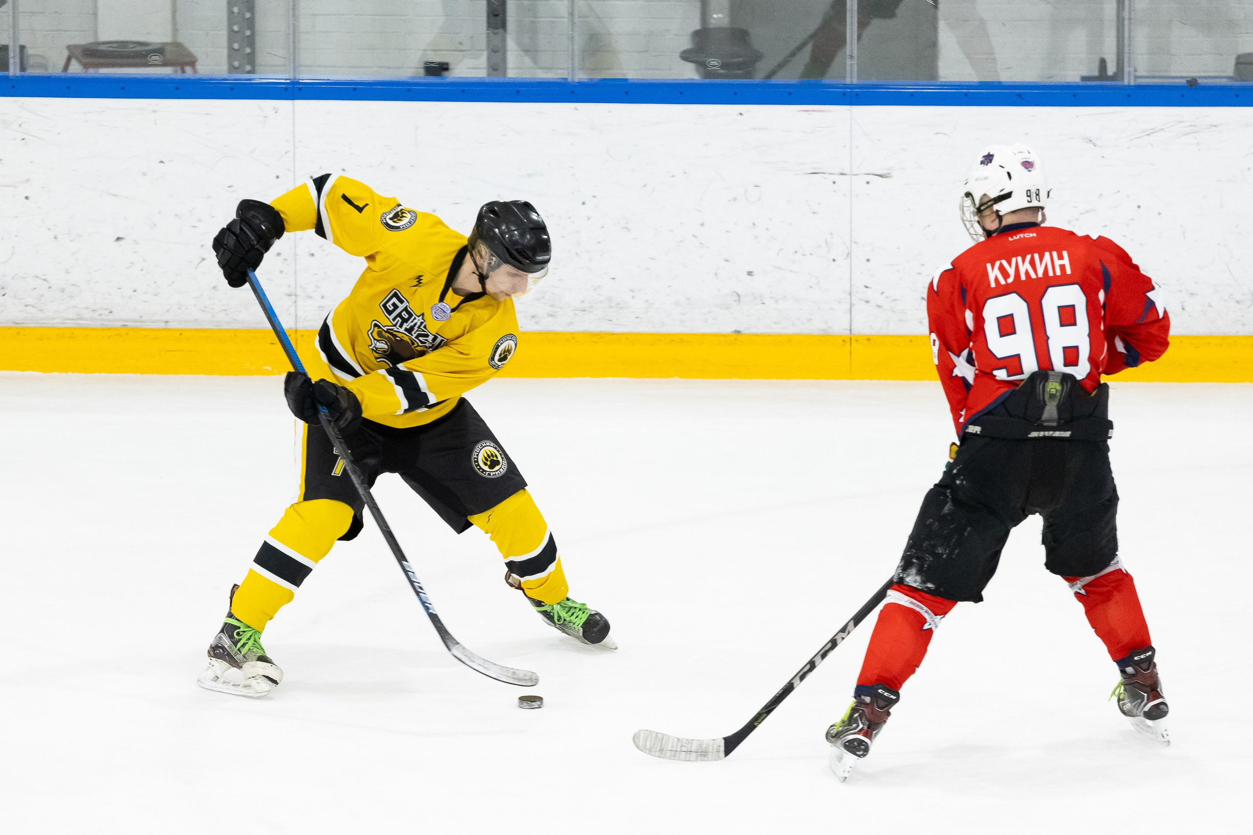 Спорт. VICTOR SAPOZHNIKOV