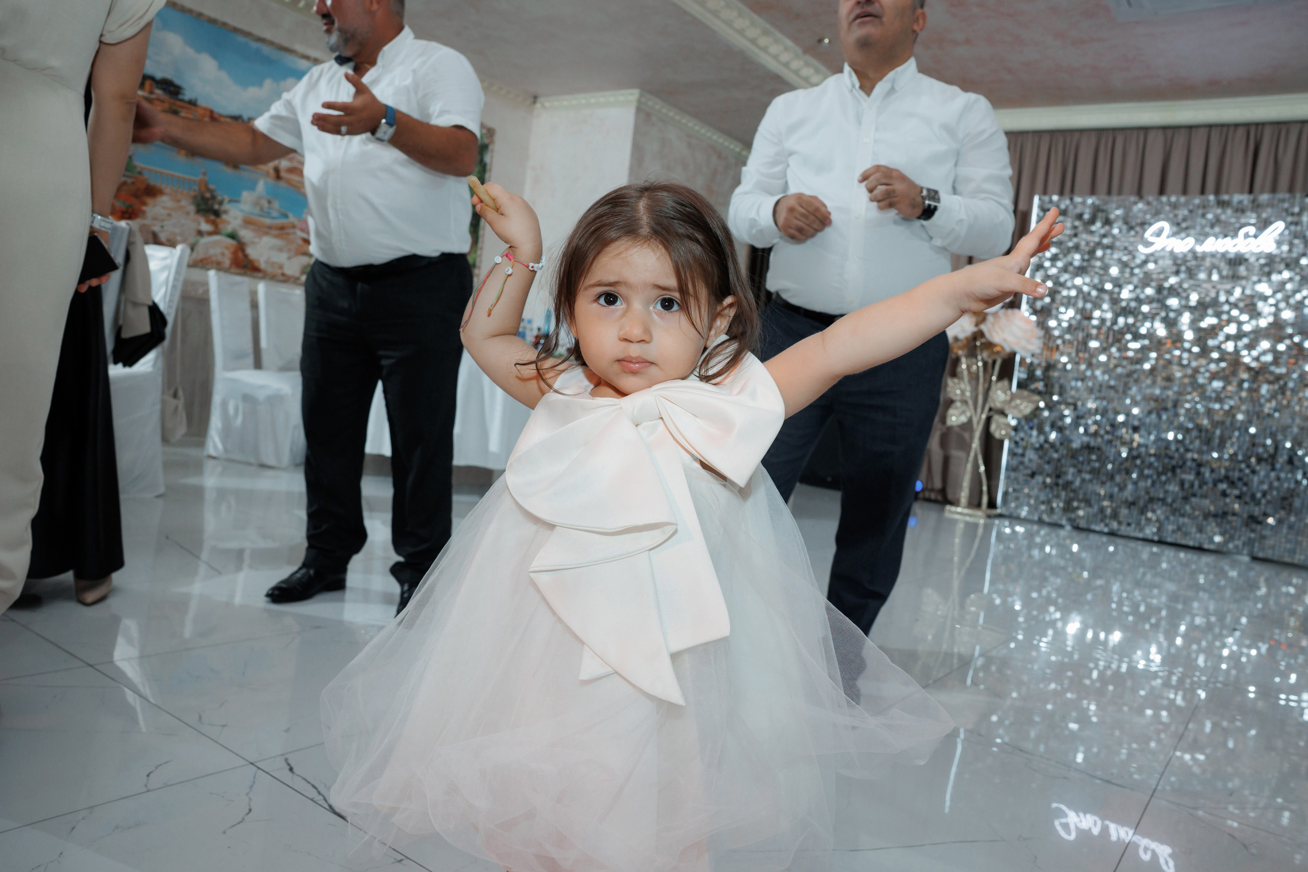 ЗАГС Бутово и Остафьево. Свадебный и репортажный фотограф (Москва, Королев и другие)