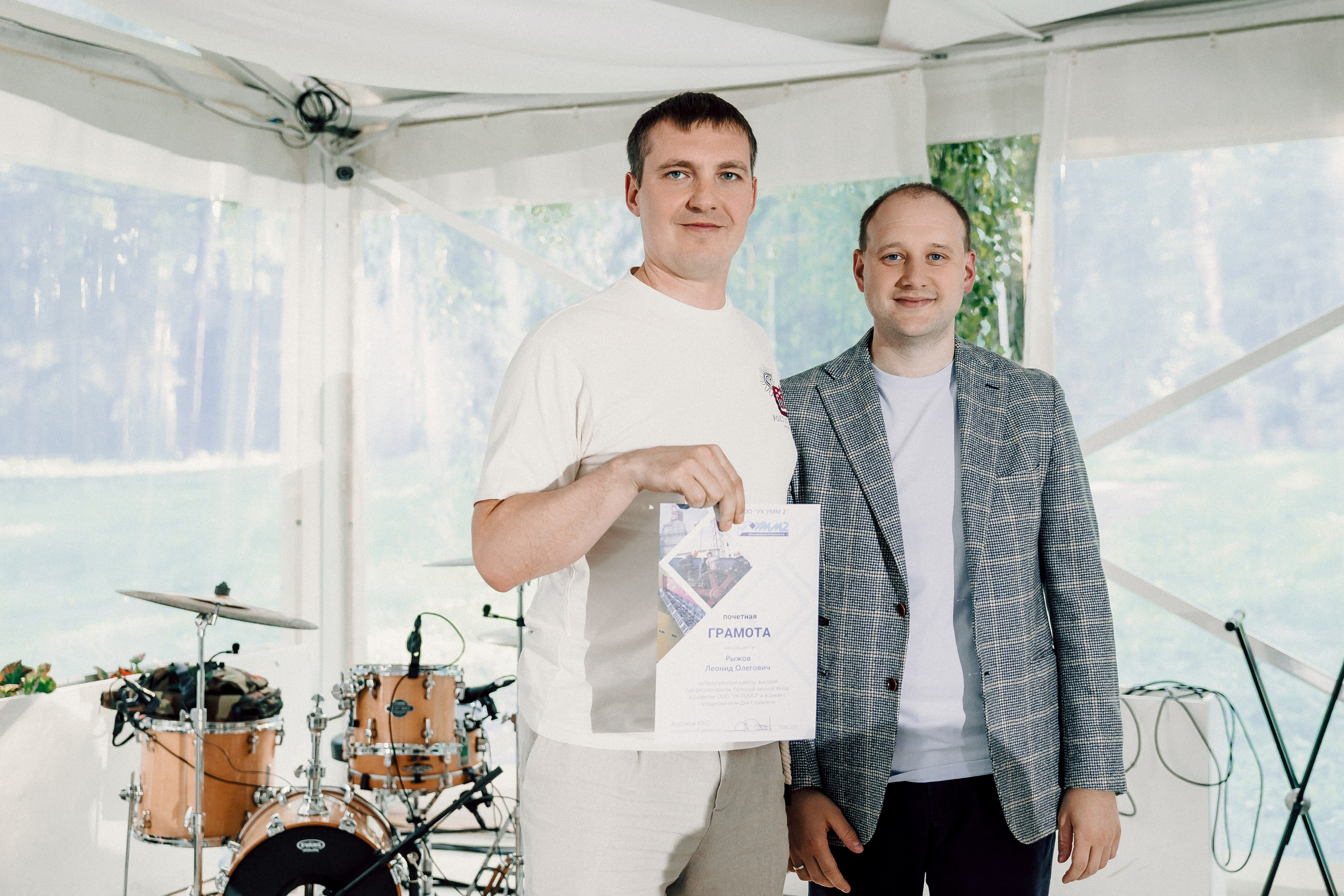 УММ2 — Летний корпоратив. Лёшка Варзегов — фотограф