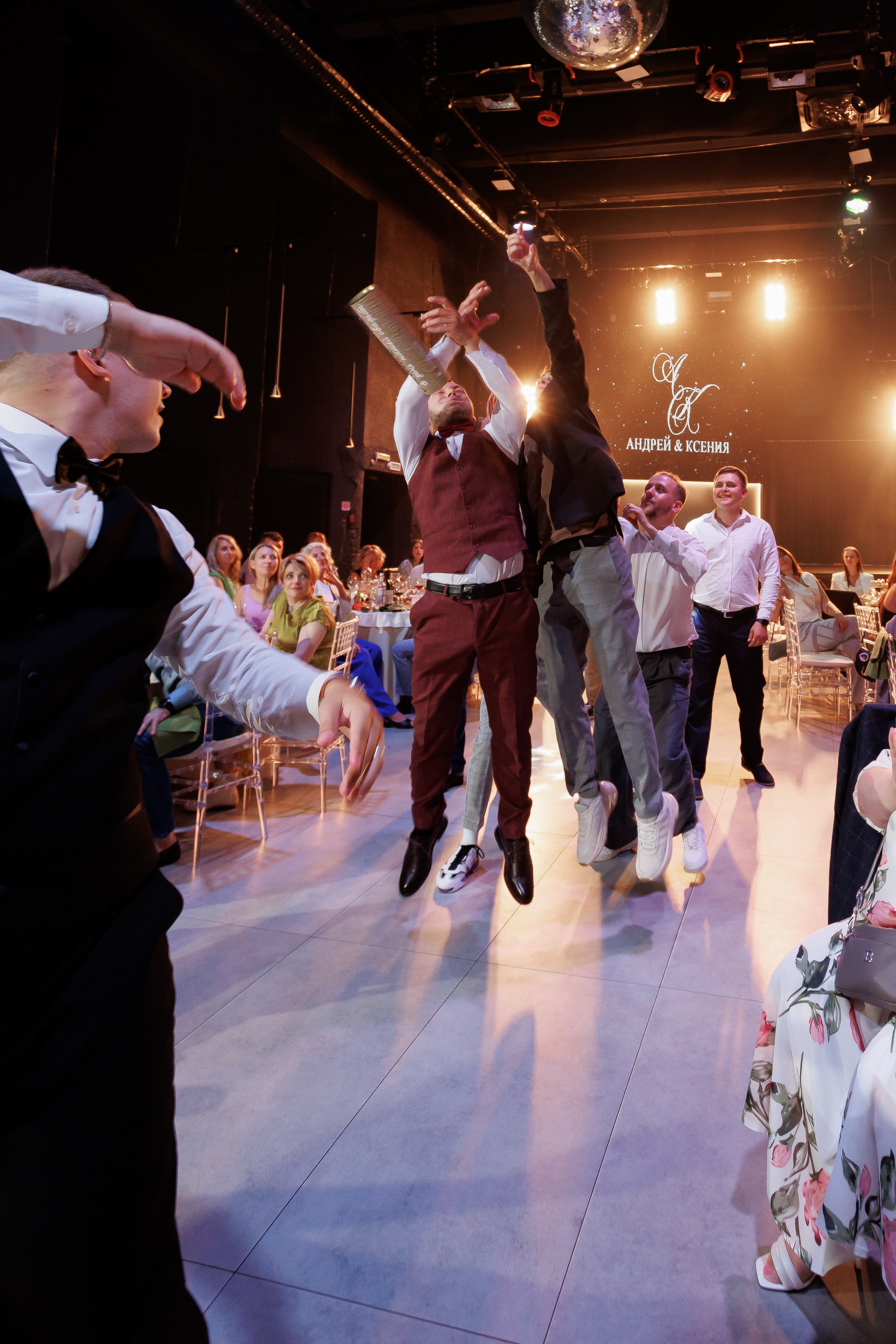 Свадебный фотограф Нижний Новгород. Свадебный и контент фотограф в Нижнем Новгороде Владимир Пресняков