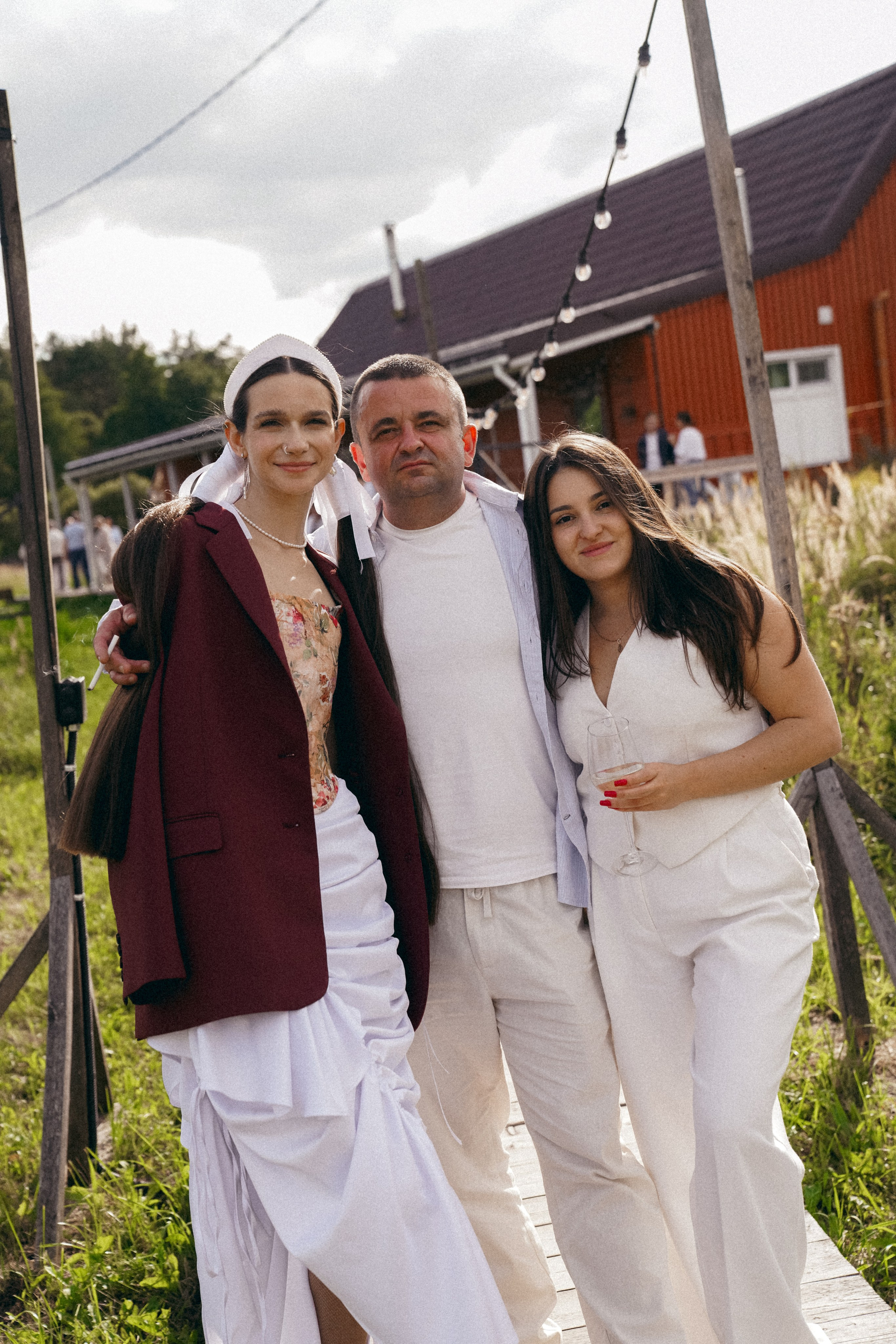 Антон и Лера. Цифра + пленка. Свадебный и семейный фотограф Ястребова Маргарита